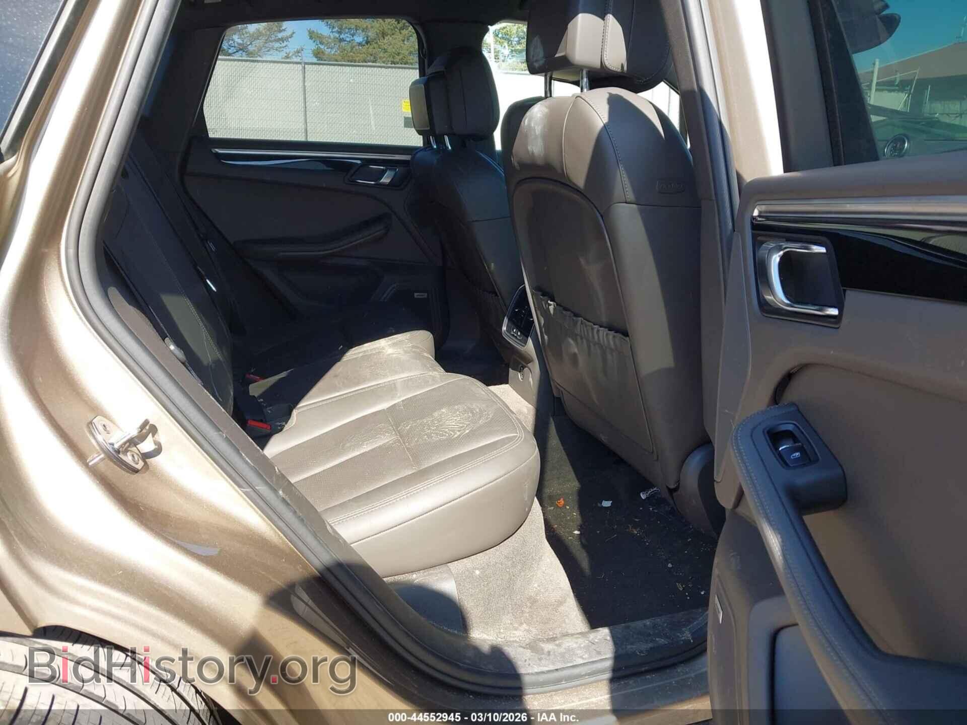 2017 PORSCHE MACAN - VIN: WP1AA2A58HLB82224 - Photo 8