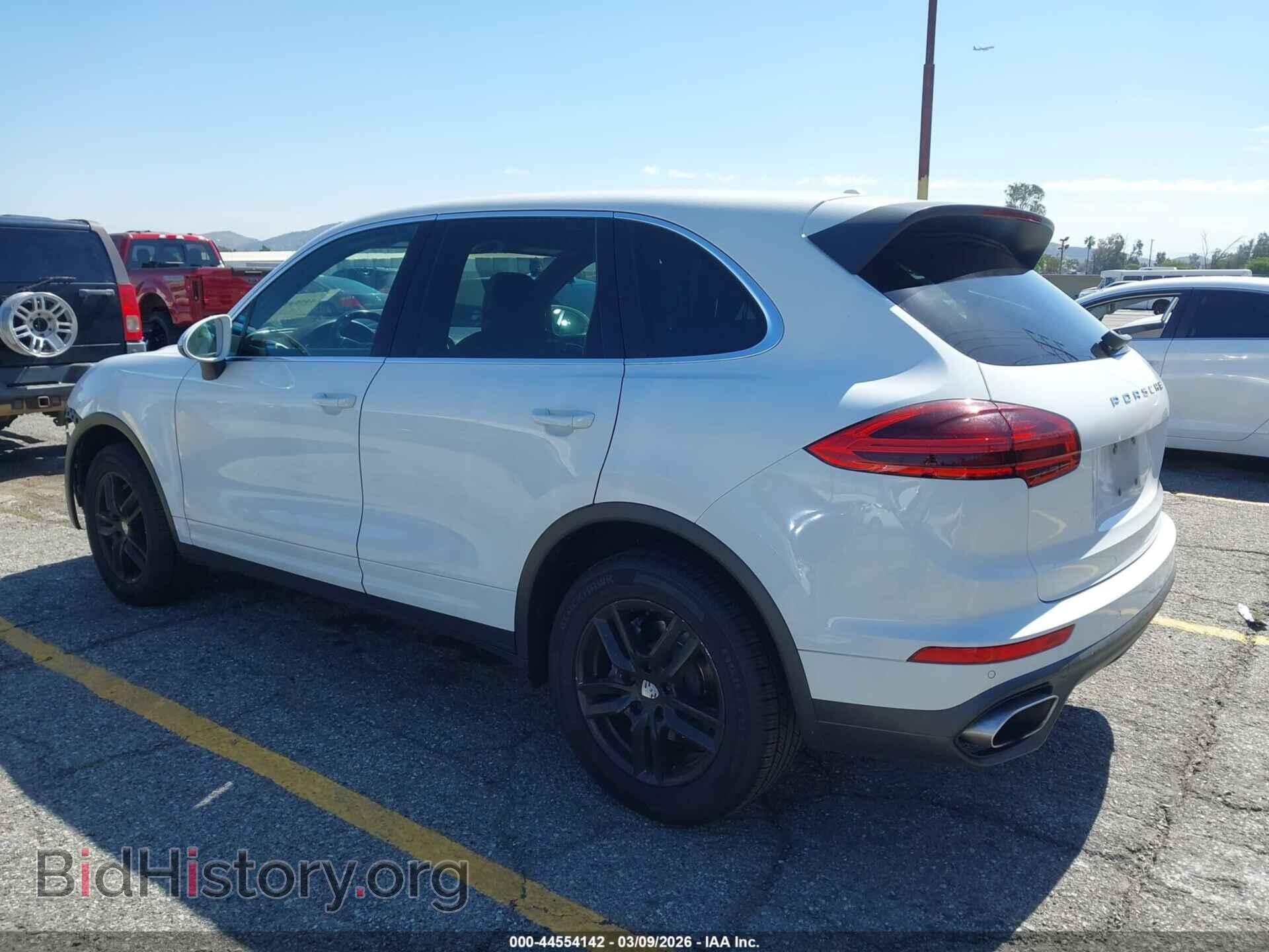 2016 PORSCHE CAYENNE - VIN: WP1AA2A25GLA09300 - Фото 3