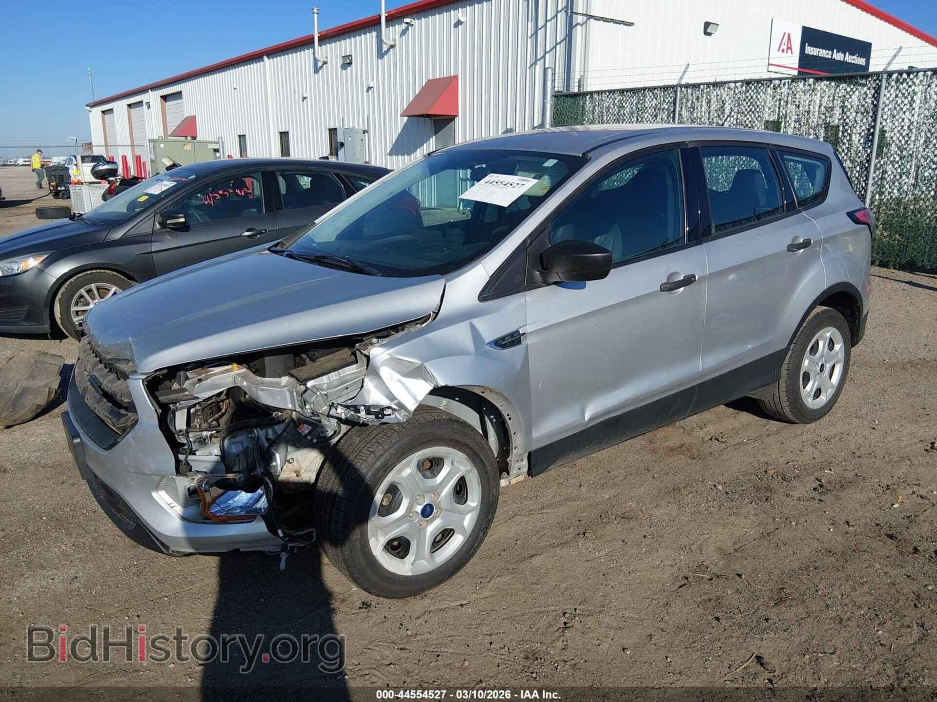 2018 FORD ESCAPE - VIN: 1FMCU0F75JUB92916 - Фото 2