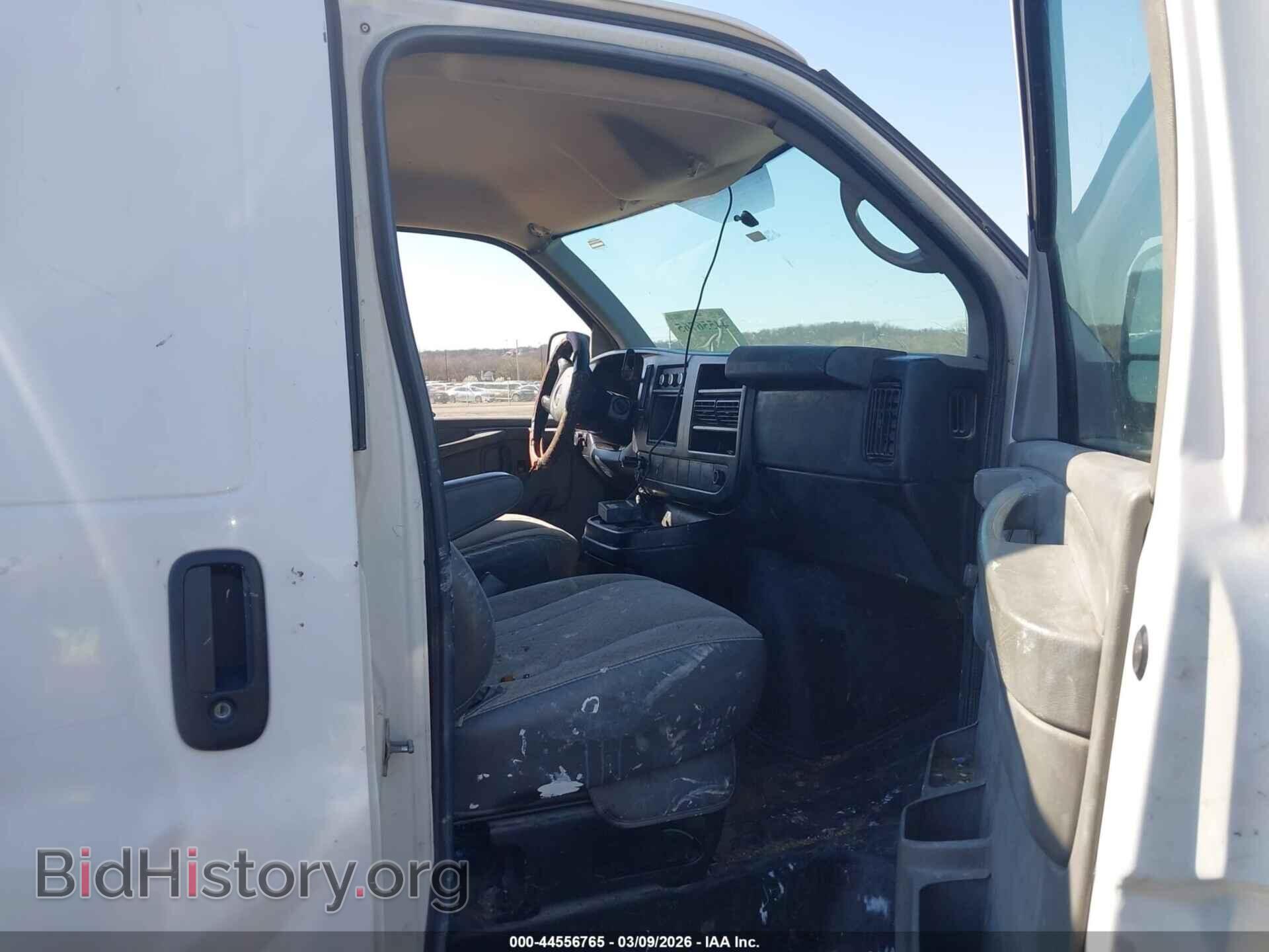 2012 GMC SAVANA 2500 - VIN: 1GTW7FCA4C1191885 - Photo 5