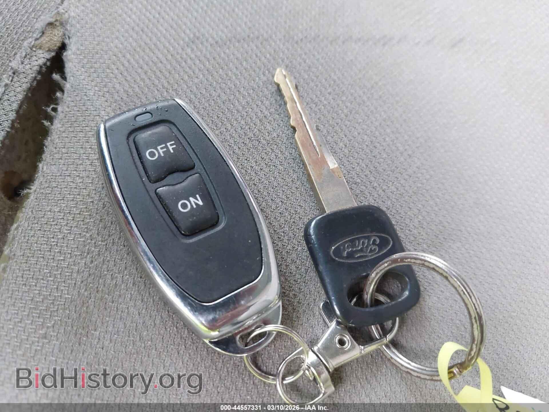 2011 FORD E-250 - VIN: 1FTNE2EW7BDA99041 - Фото 11