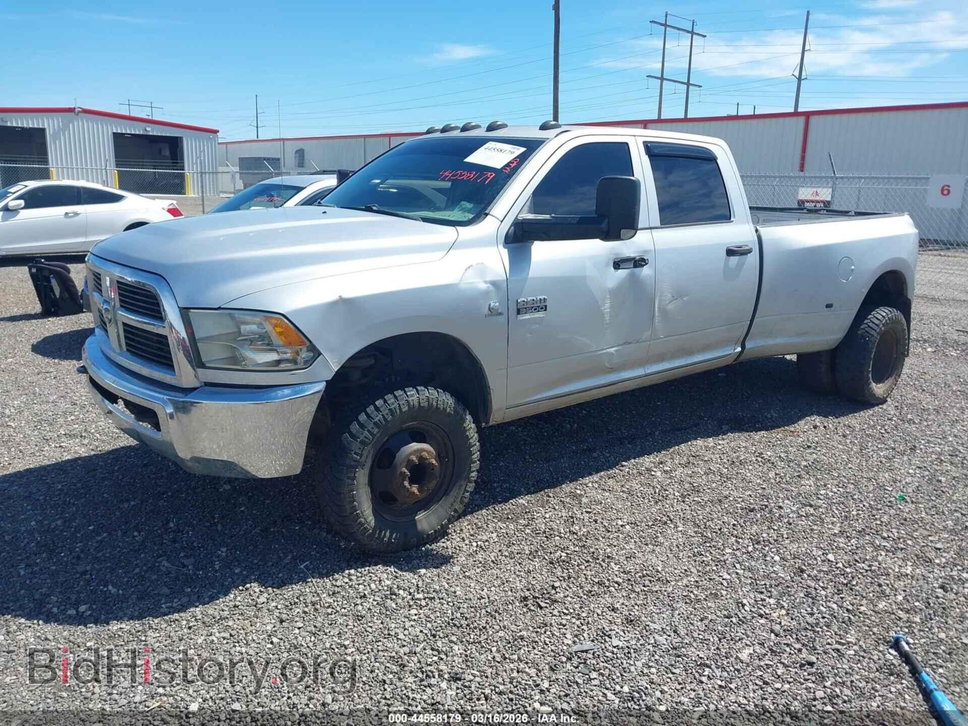 2012 RAM 3500 - VIN: 3C63DRGL9CG169866 - Photo 2