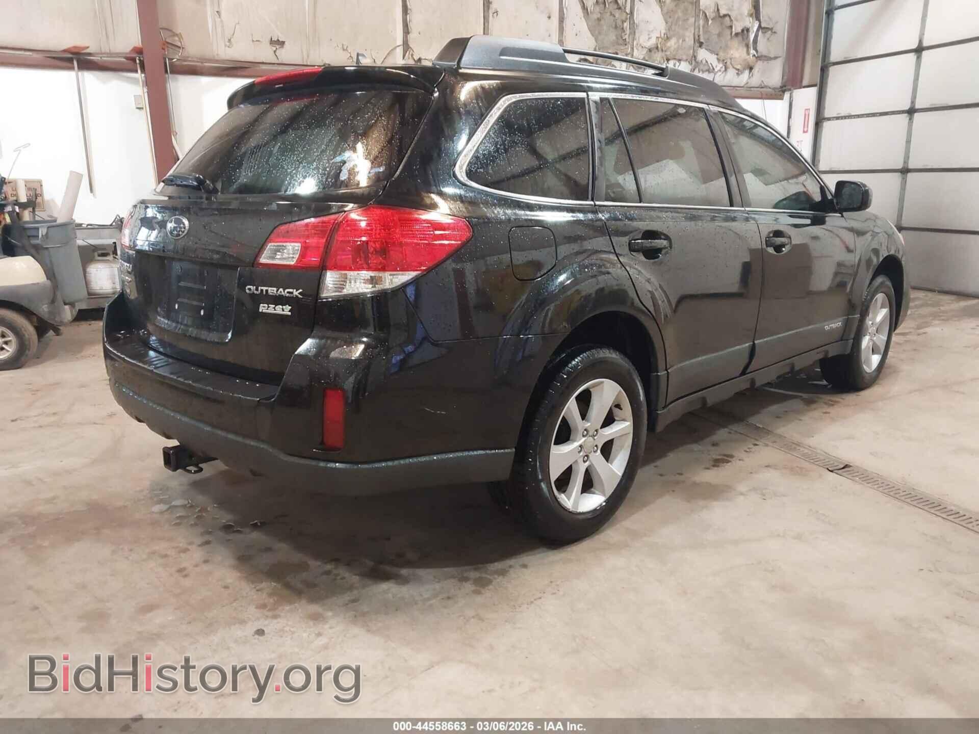 2014 SUBARU OUTBACK - VIN: 4S4BRBCC3E3200520 - Фото 4