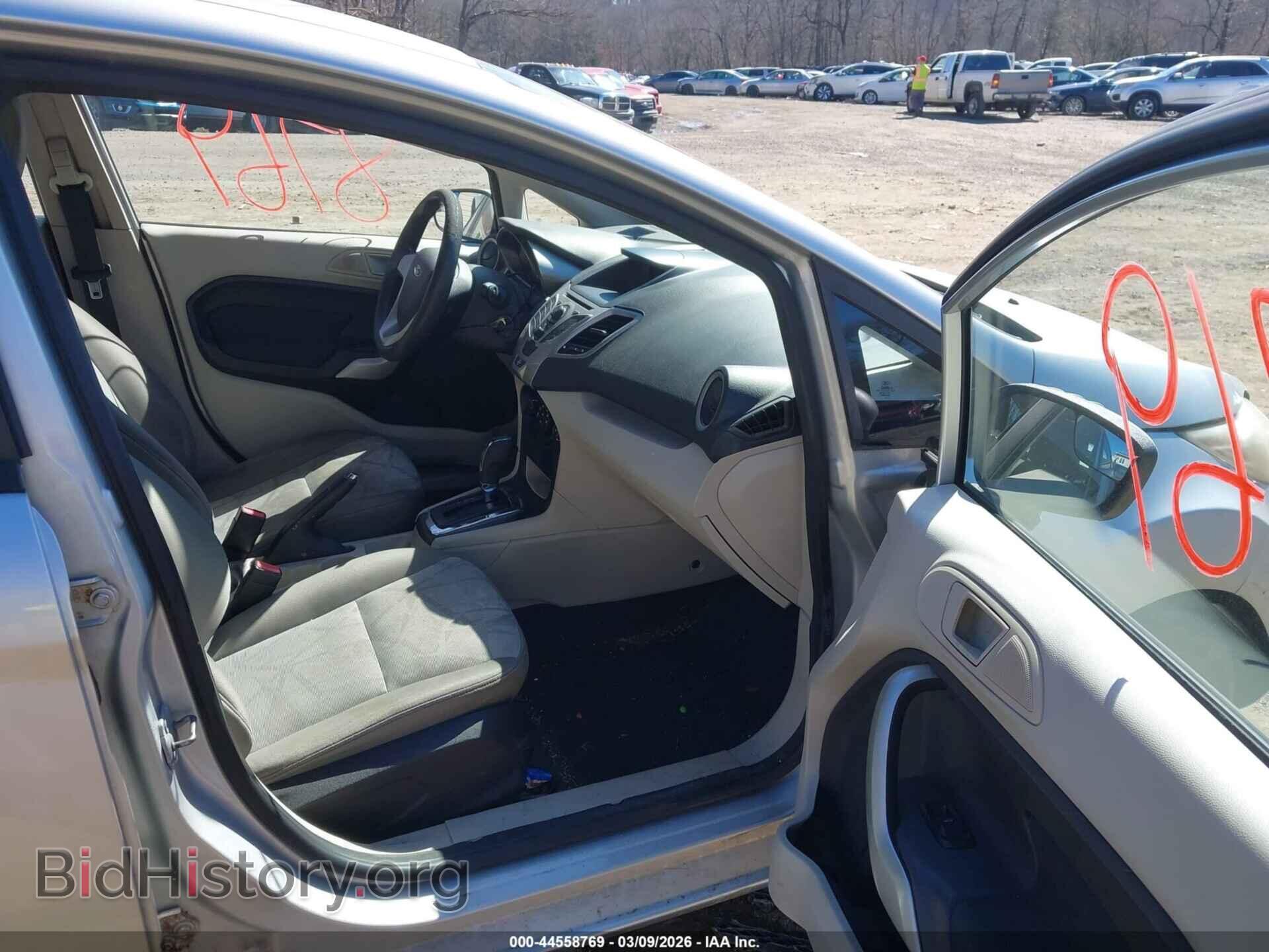 2012 FORD FIESTA - VIN: 3FADP4BJ7CM140208 - Фото 5