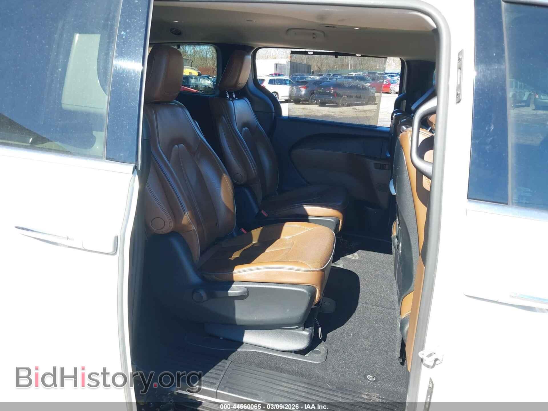 2019 CHRYSLER PACIFICA HYBRID - VIN: 2C4RC1N79KR645457 - Фото 8