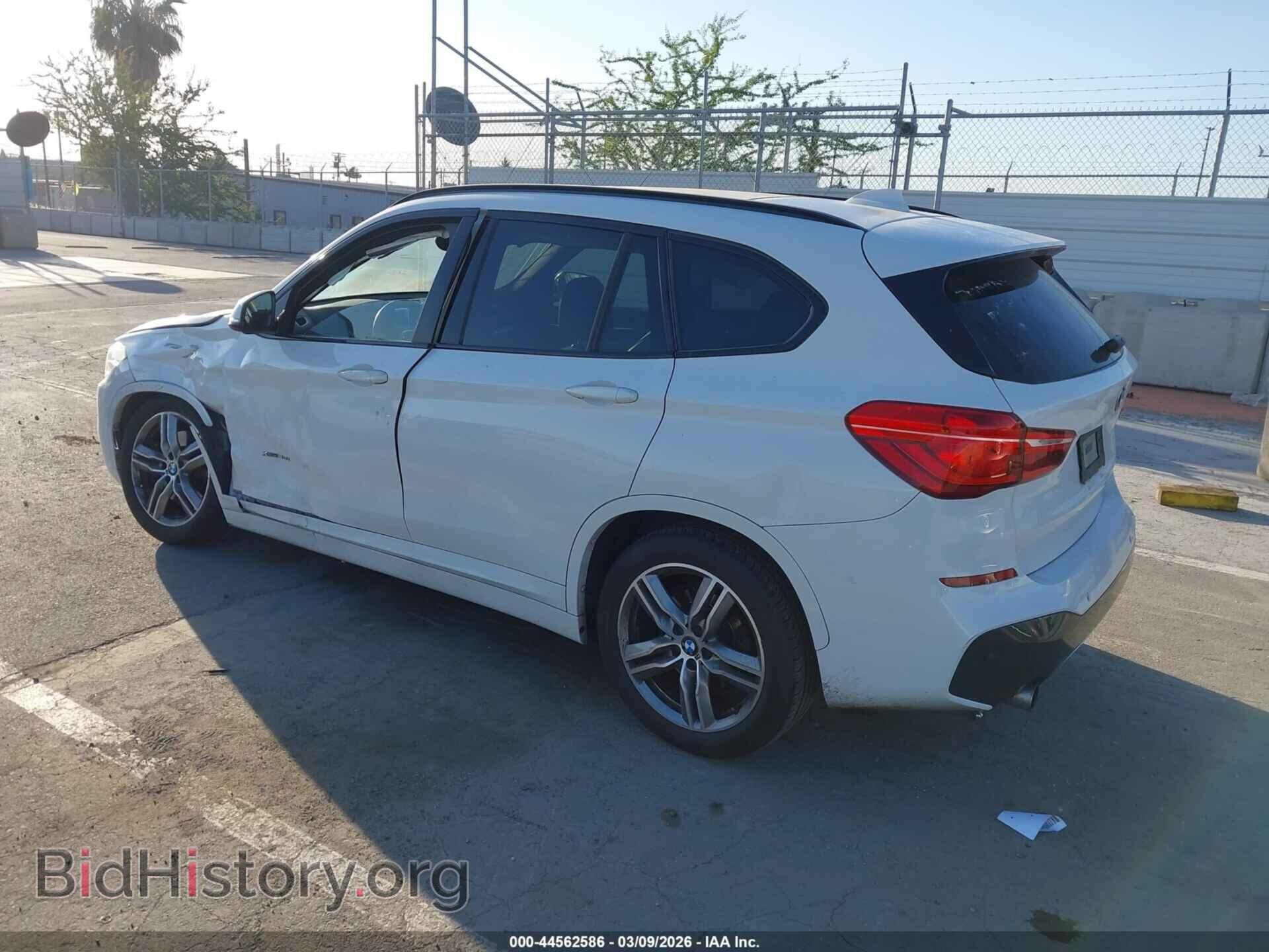 2016 BMW X1 - VIN: WBXHT3C30GP888075 - Фото 3