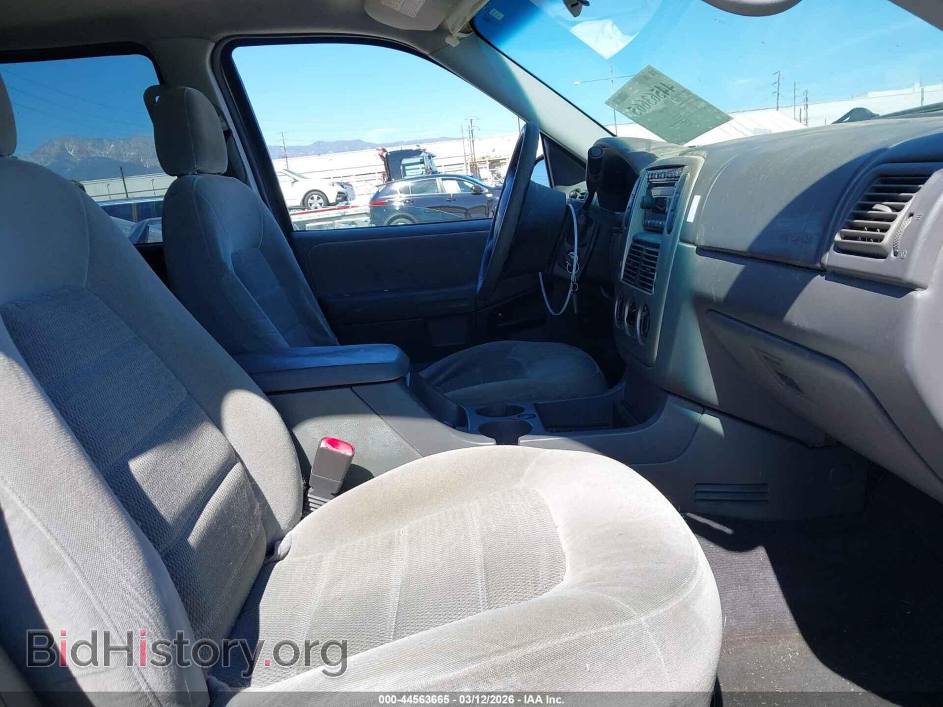 2005 FORD EXPLORER - VIN: 1FMZU63E75ZA68249 - Фото 5