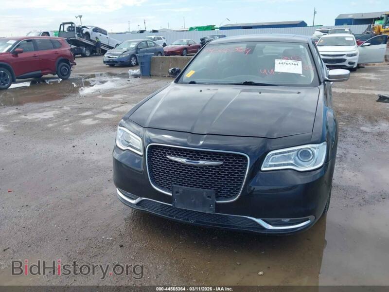 2017 Chrysler 300C (VIN 2C3CCAEG4HH570644) — фото 6 из 16