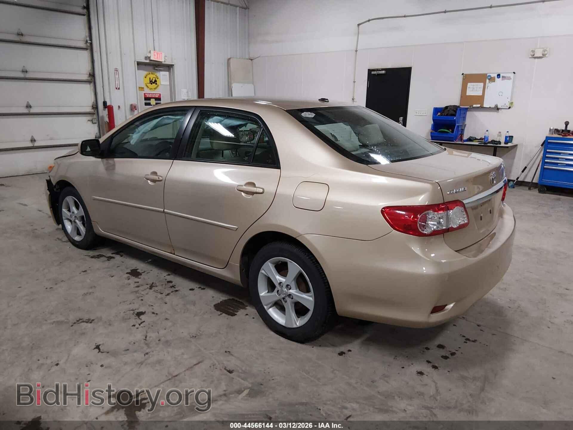 2011 TOYOTA COROLLA - VIN: 2T1BU4EEXBC647765 - Фото 3