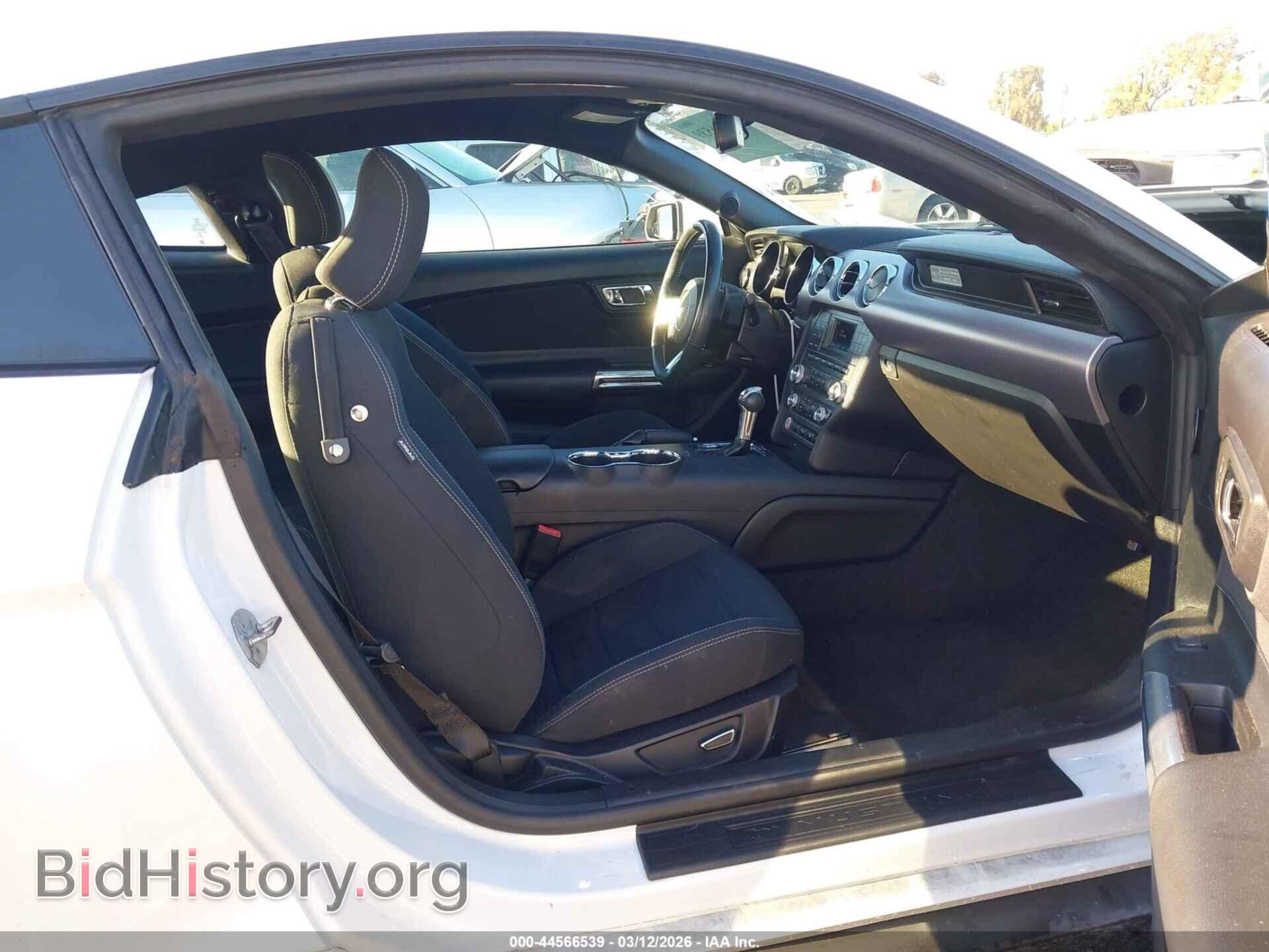 2017 FORD MUSTANG - VIN: 1FA6P8TH2H5323542 - Фото 5