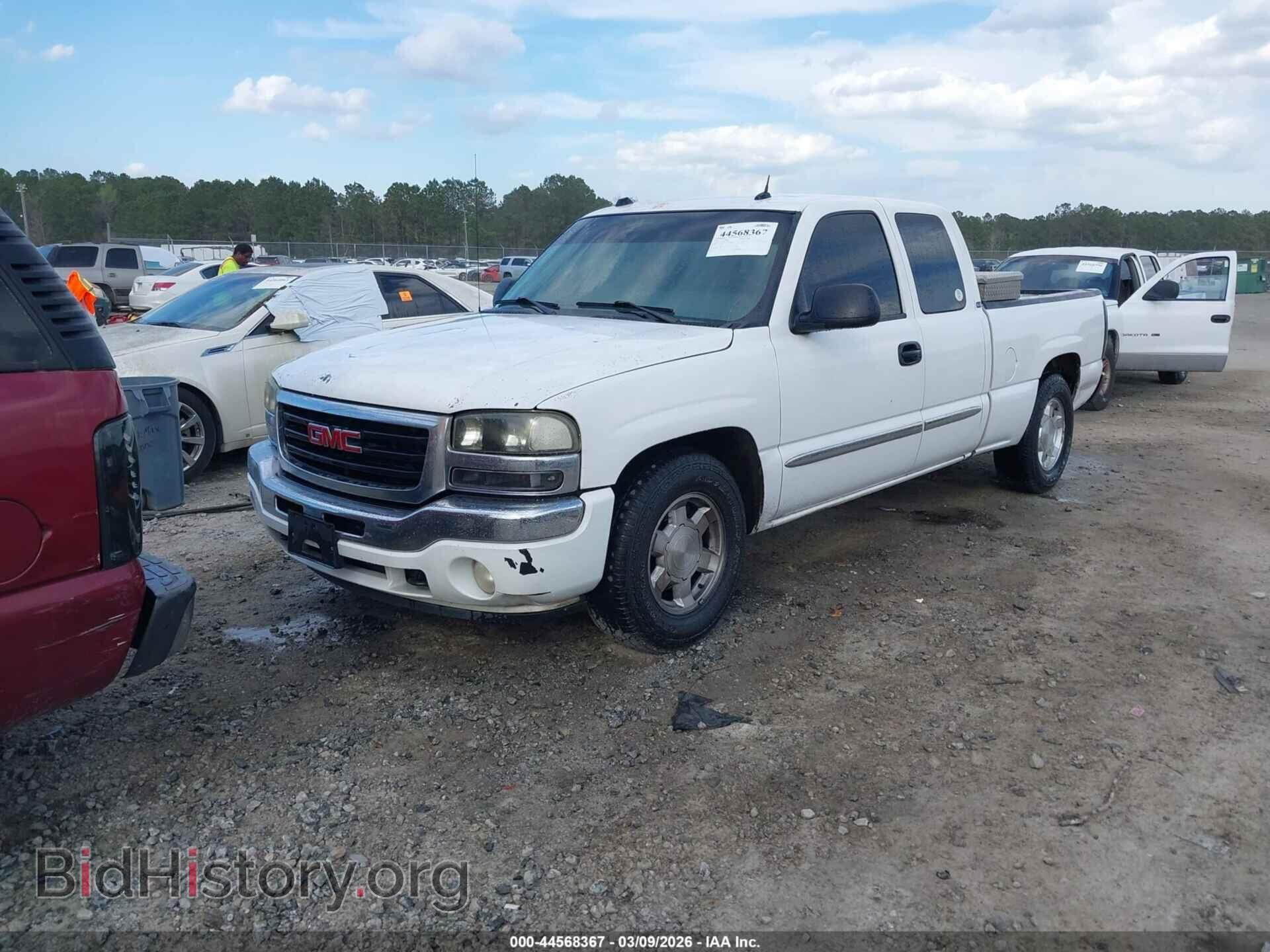 2005 GMC SIERRA 1500 - VIN: 2GTEC19T651314988 - Фото 2