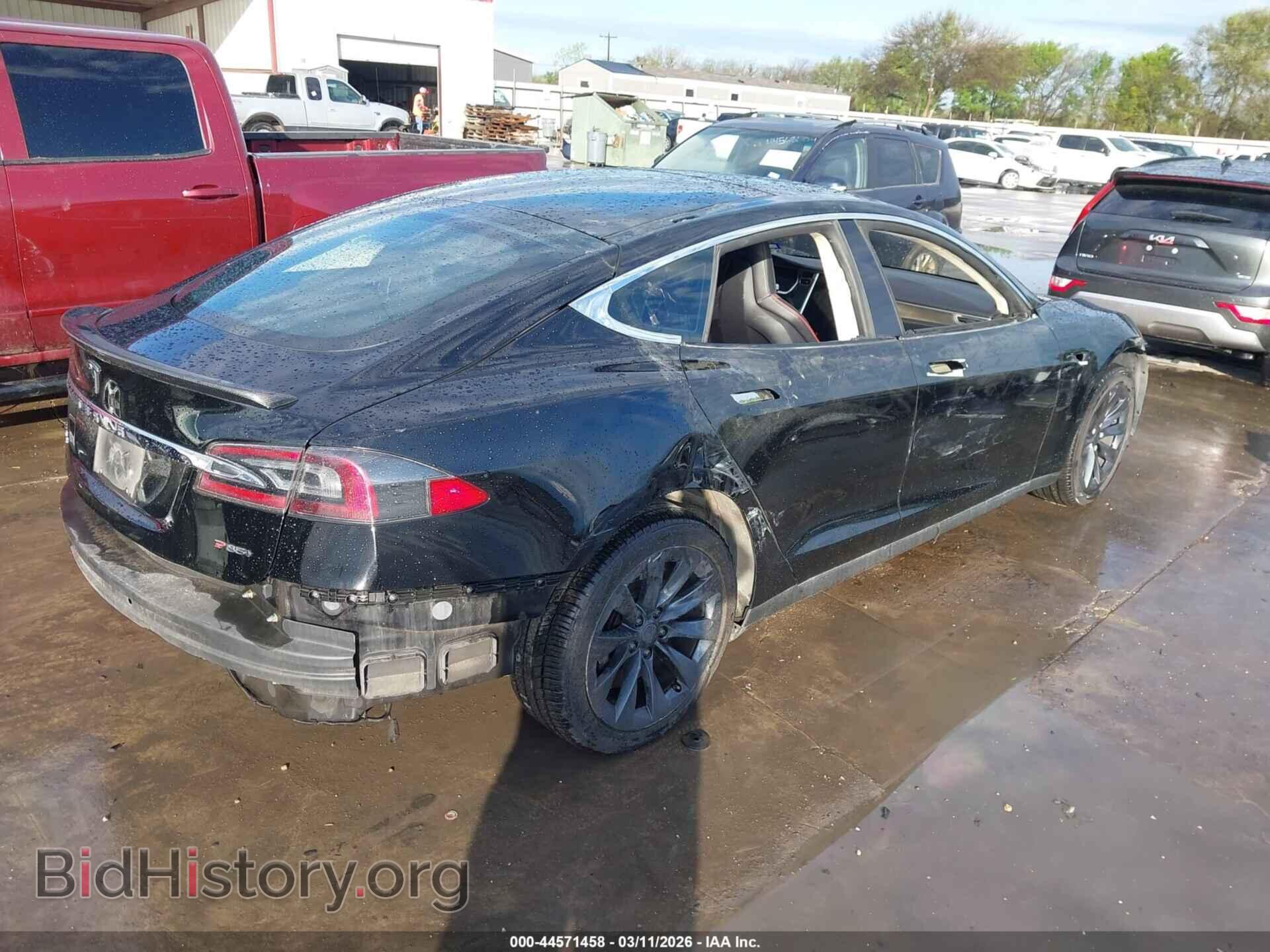 2013 TESLA MODEL S - VIN: 5YJSA1DP9DFP14896 - Photo 4