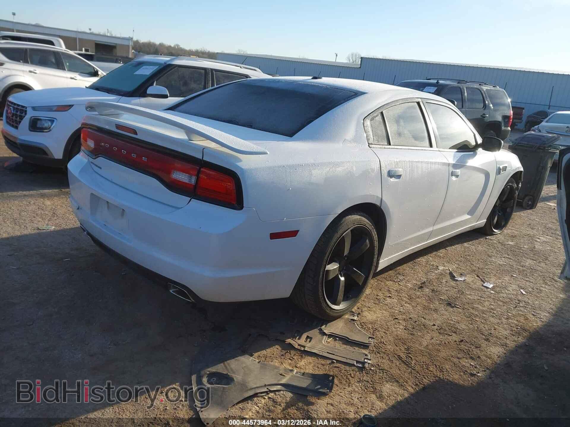 2011 DODGE CHARGER - VIN: 2B3CL3CG4BH551496 - Фото 4