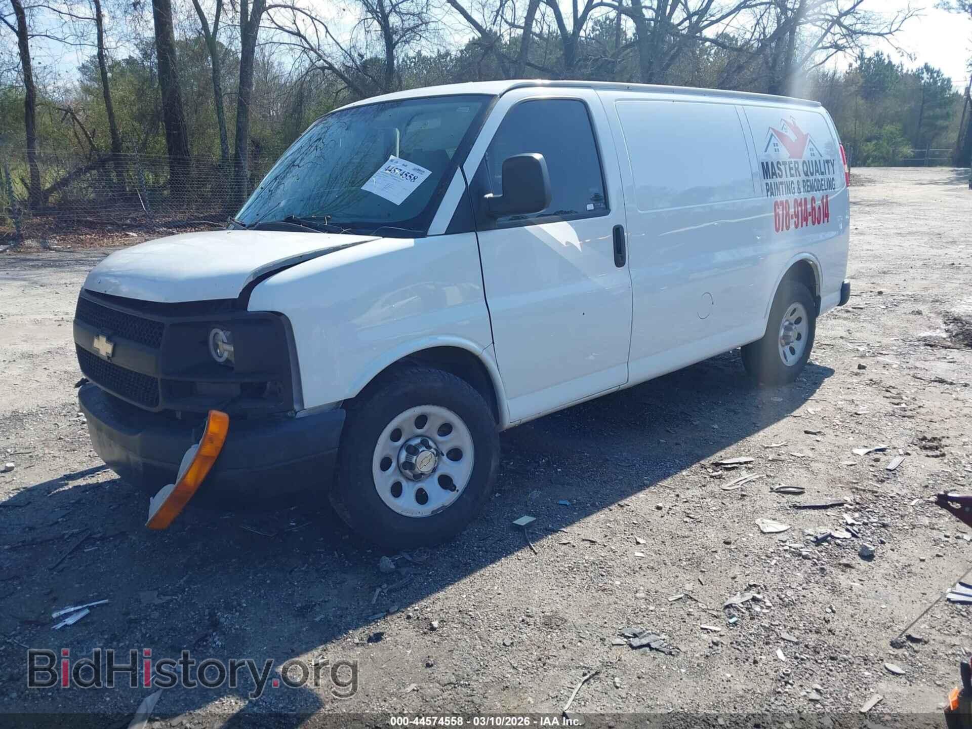 2013 CHEVROLET EXPRESS 1500 - VIN: 1GCSGAFX2D1148715 - Фото 2