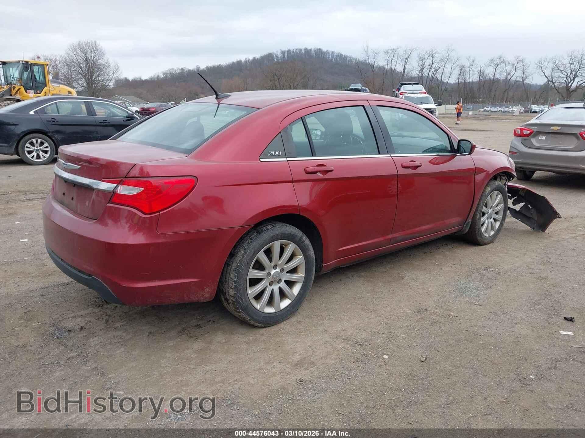 2012 CHRYSLER 200 - VIN: 1C3CCBBB1CN298925 - Photo 4