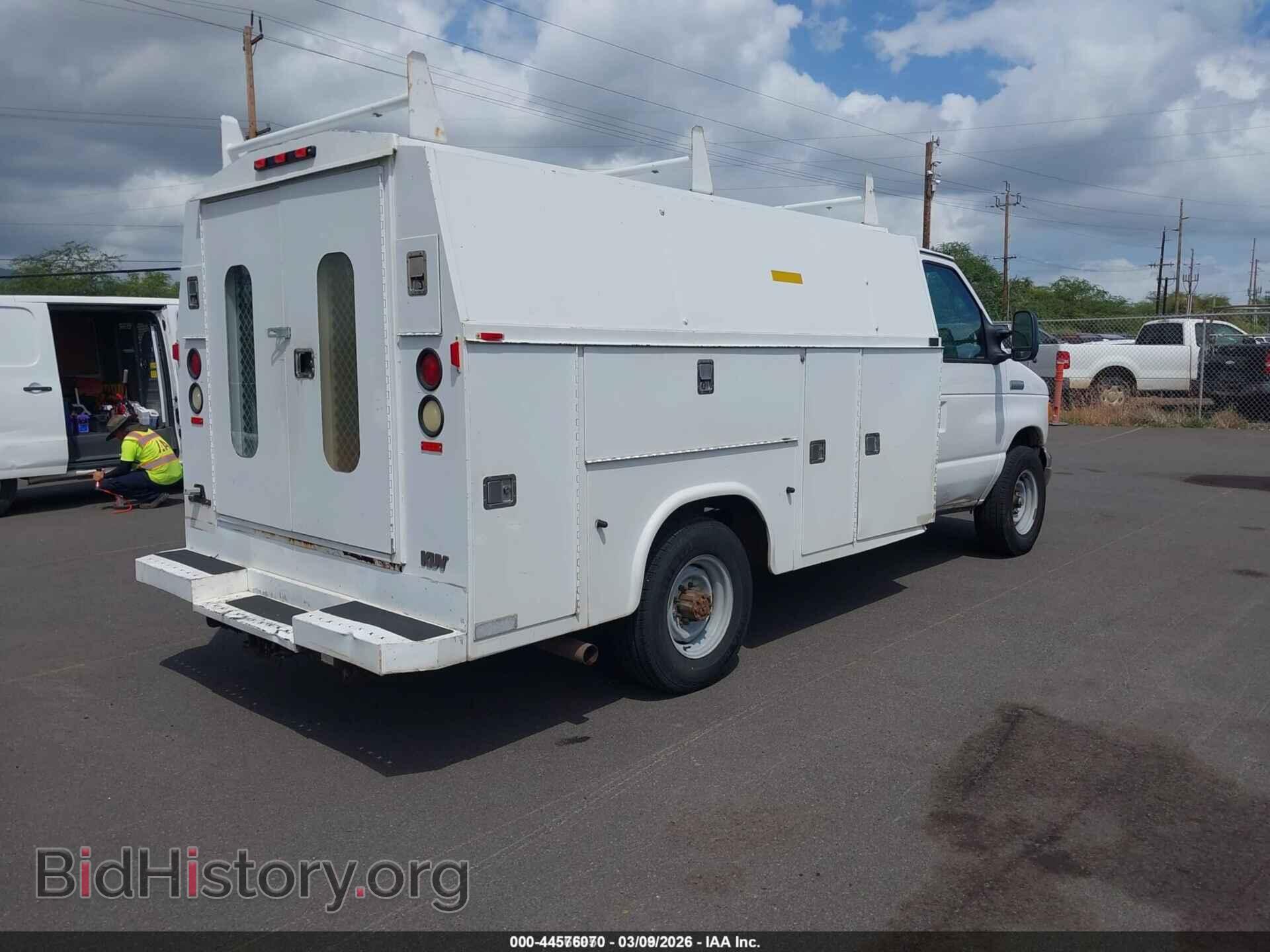 2006 FORD E-350 CUTAWAY - VIN: 1FDSE35L56DA50209 - Фото 4