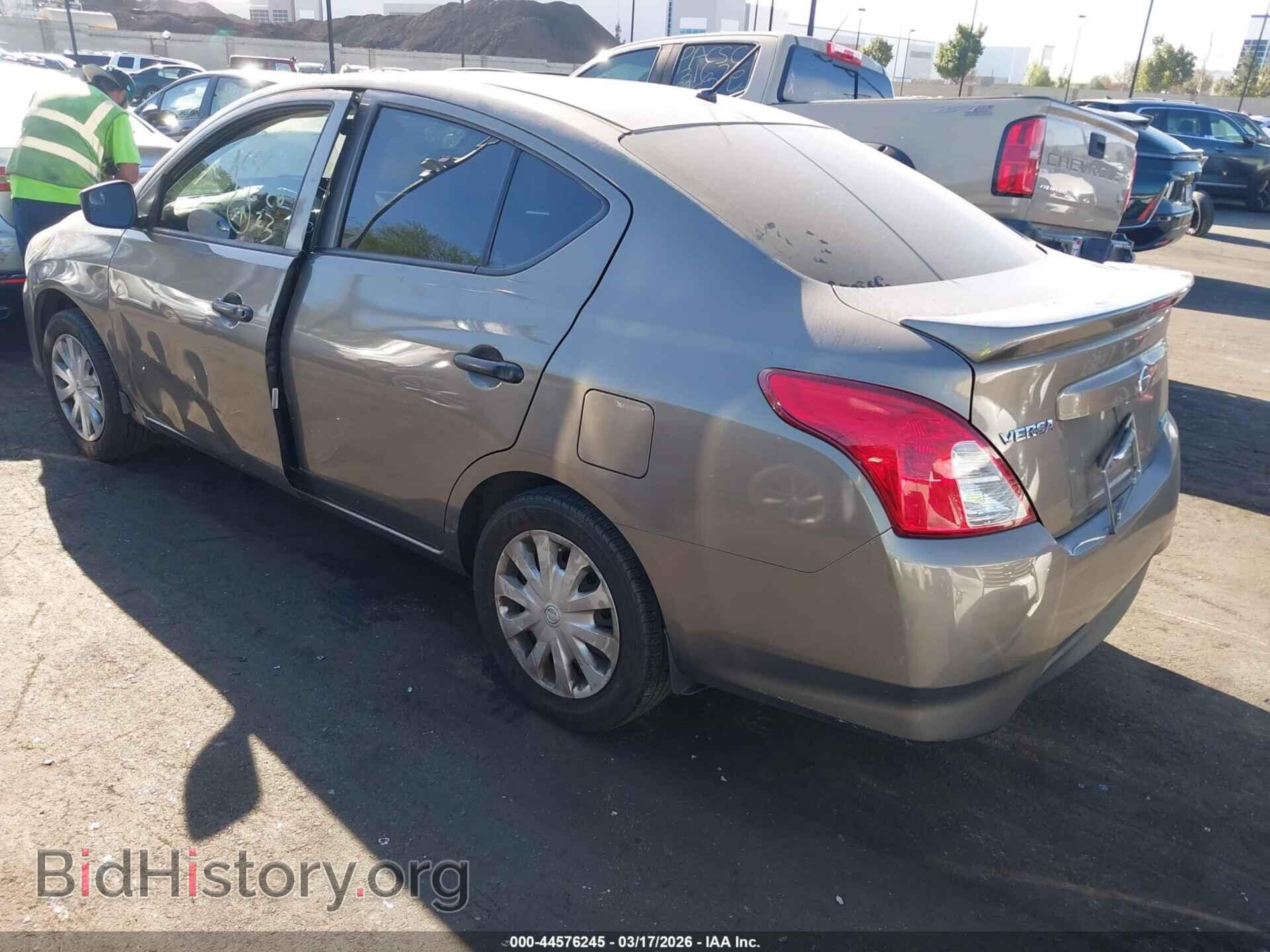 2016 NISSAN VERSA - VIN: 3N1CN7AP5GL855621 - Фото 3