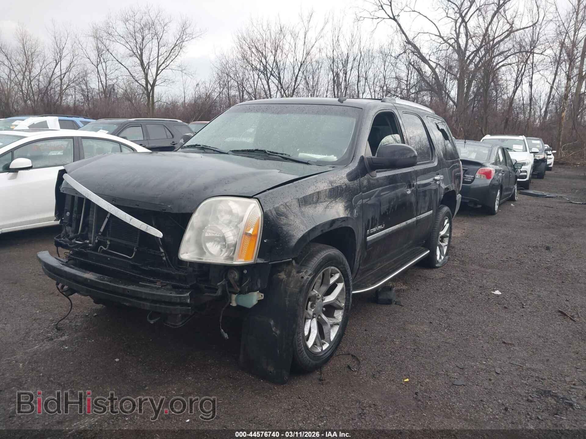 2009 GMC YUKON - VIN: 1GKFK03209R190896 - Фото 2