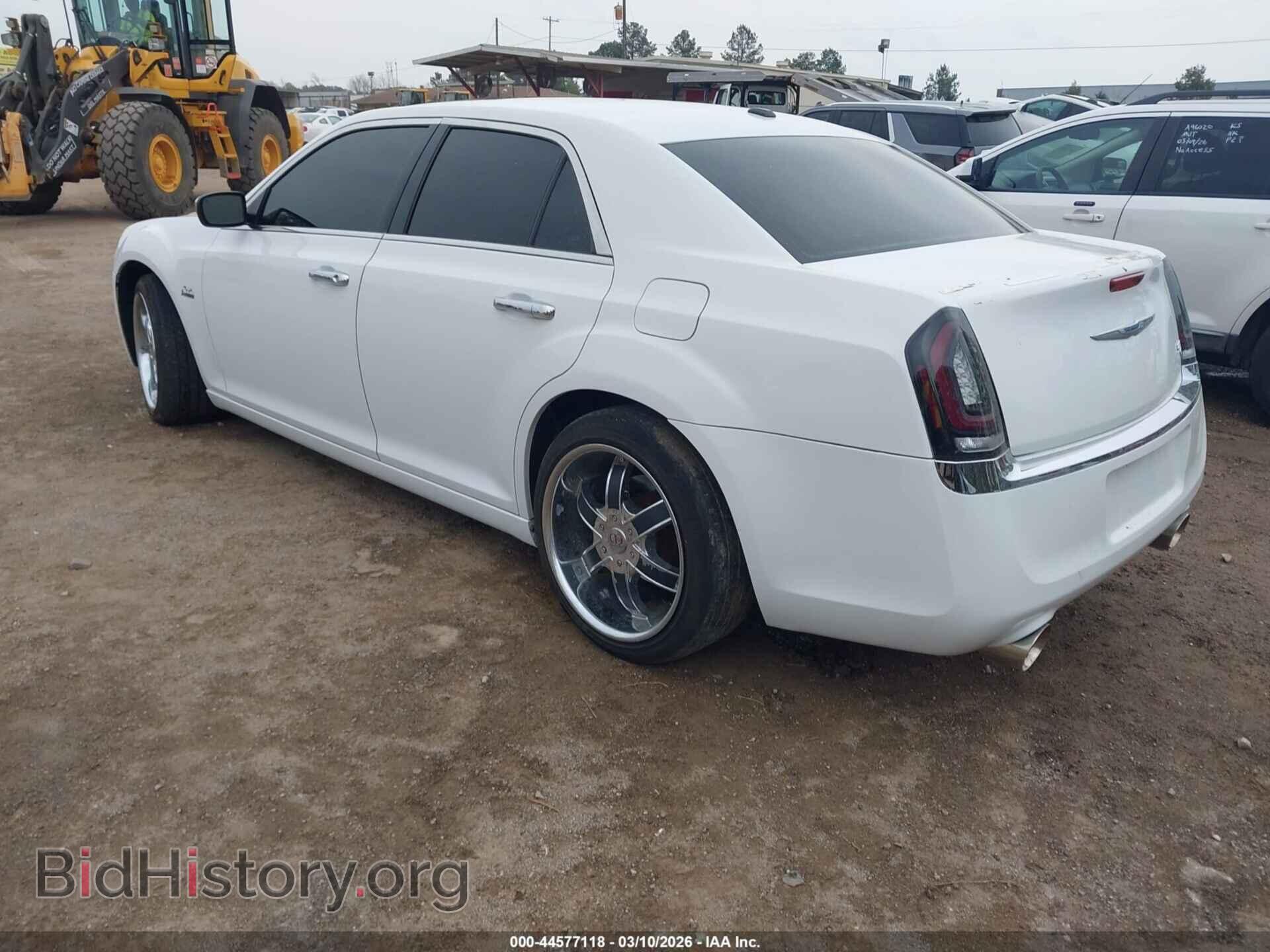 2012 CHRYSLER 300C - VIN: 2C3CCAET2CH242516 - Photo 3