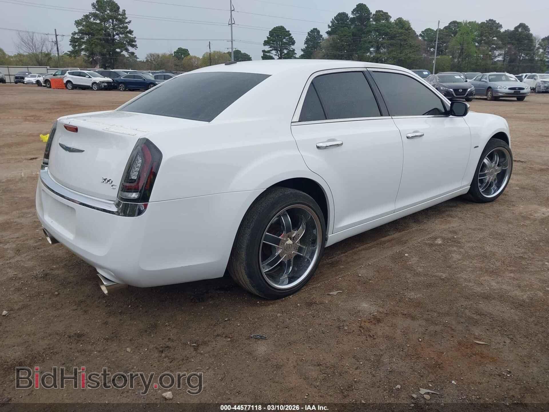 2012 CHRYSLER 300C - VIN: 2C3CCAET2CH242516 - Photo 4