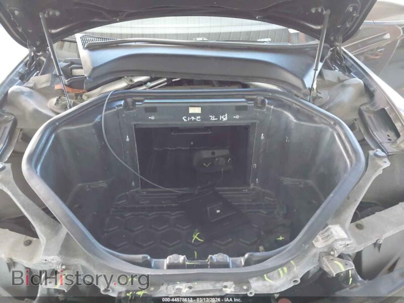 2013 Tesla MODEL S (VIN 5YJSA1DN6DFP06074) — фото 10 из 17