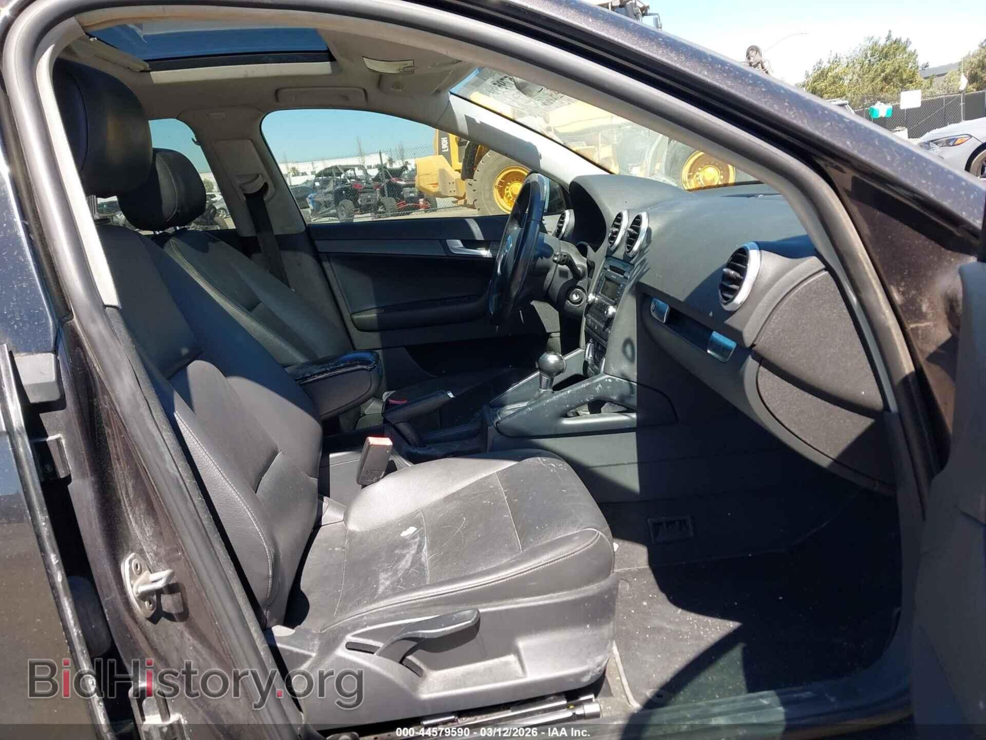 2013 AUDI A3 - VIN: WAUBEAFM8DA001548 - Фото 5