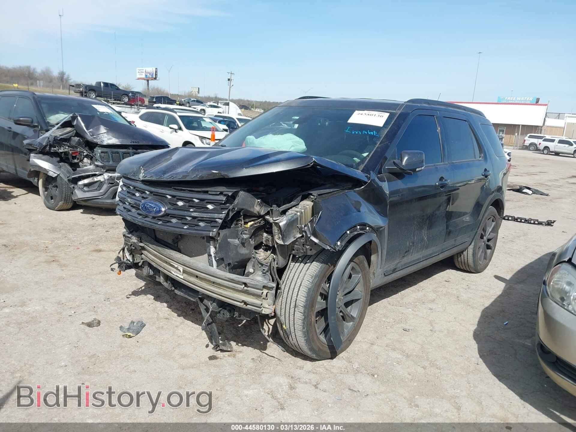 2018 FORD EXPLORER - VIN: 1FM5K7D88JGB30492 - Photo 2