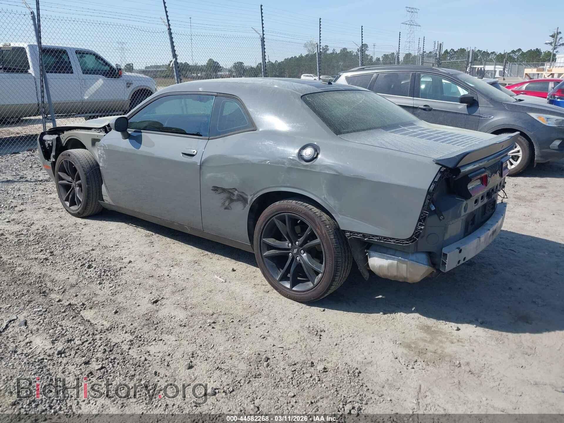 2018 DODGE CHALLENGER - VIN: 2C3CDZAG8JH332836 - Фото 3