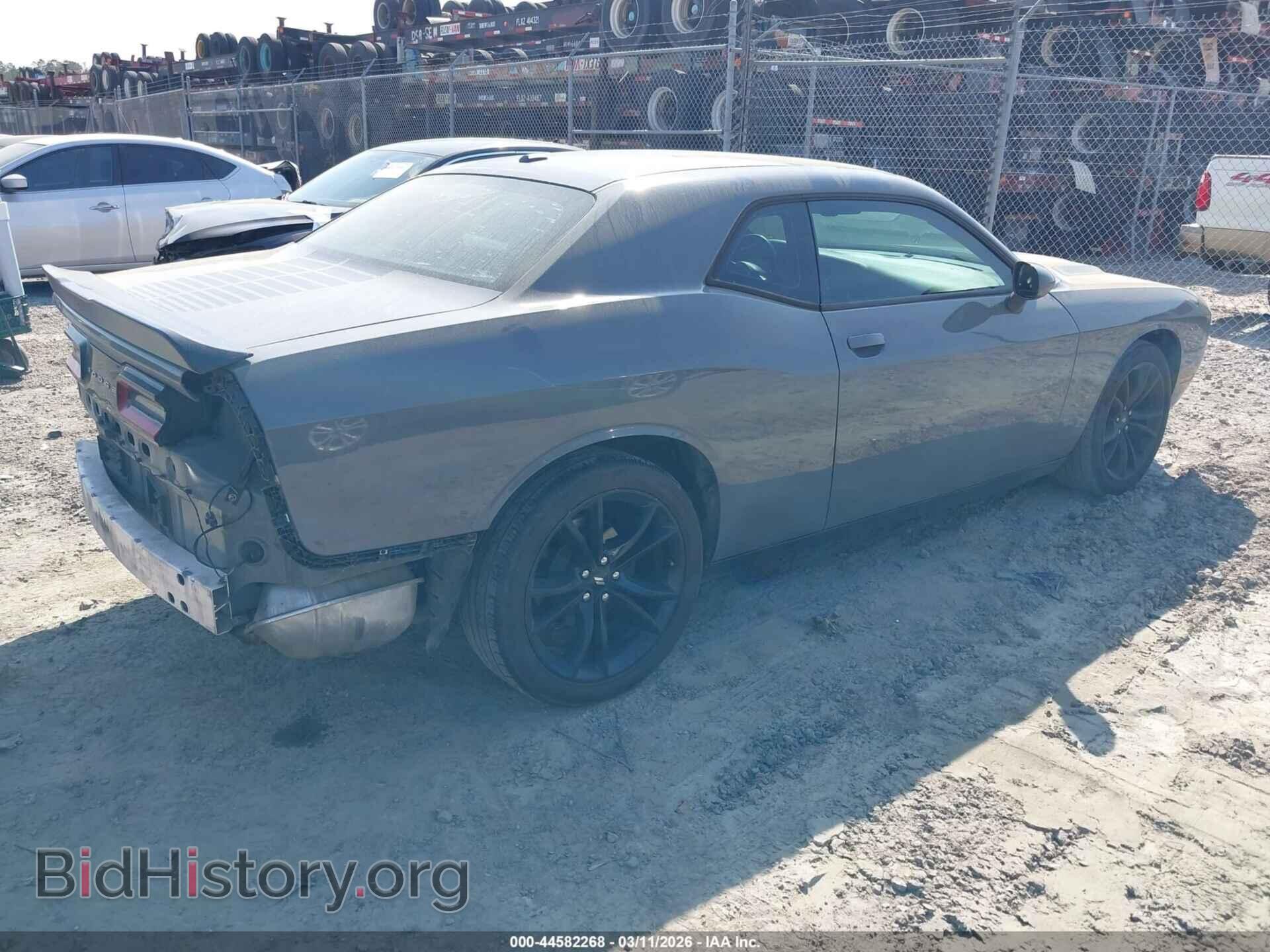 2018 DODGE CHALLENGER - VIN: 2C3CDZAG8JH332836 - Фото 4