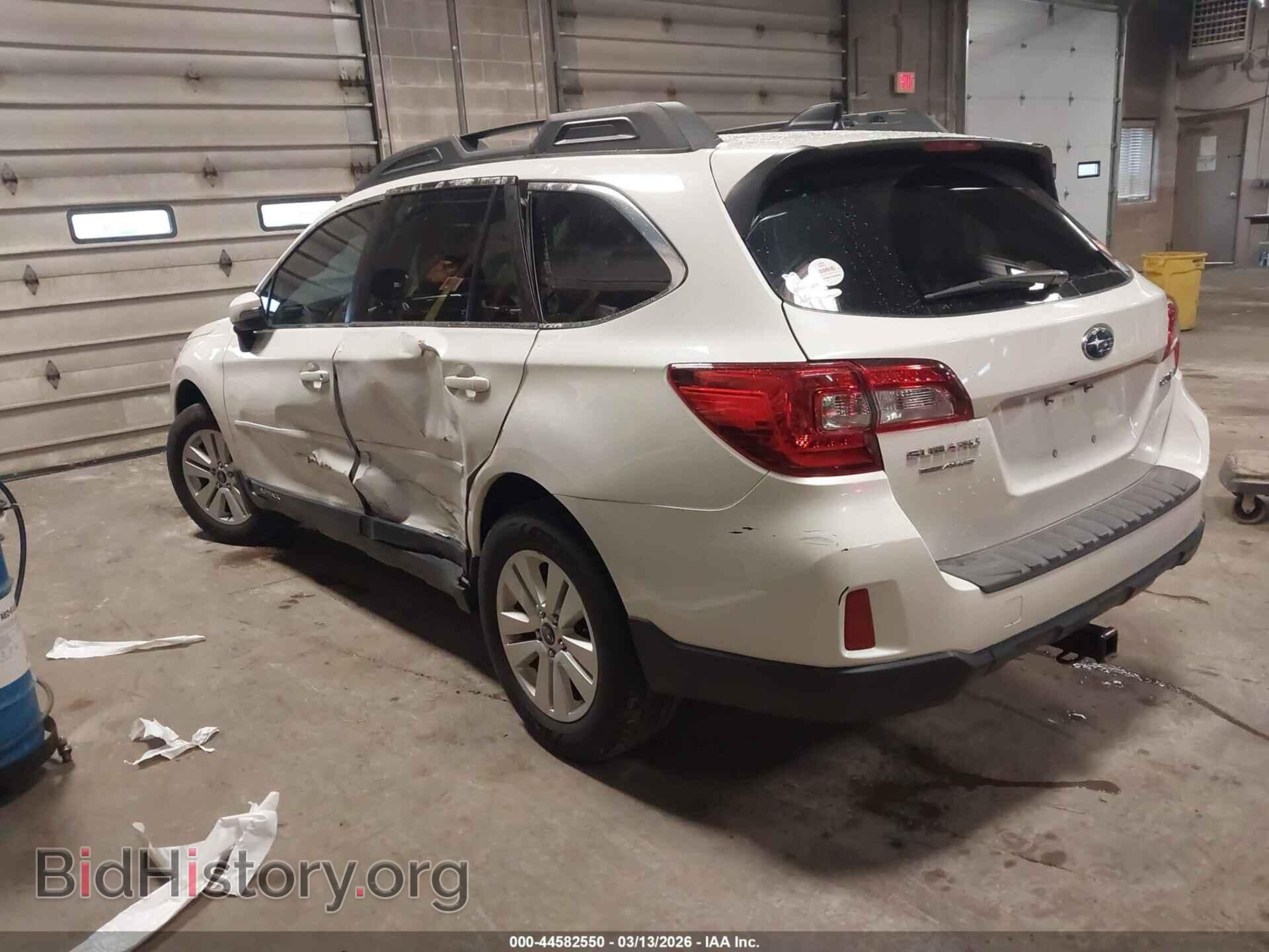 2016 SUBARU OUTBACK - VIN: 4S4BSBFC7G3296879 - Фото 3