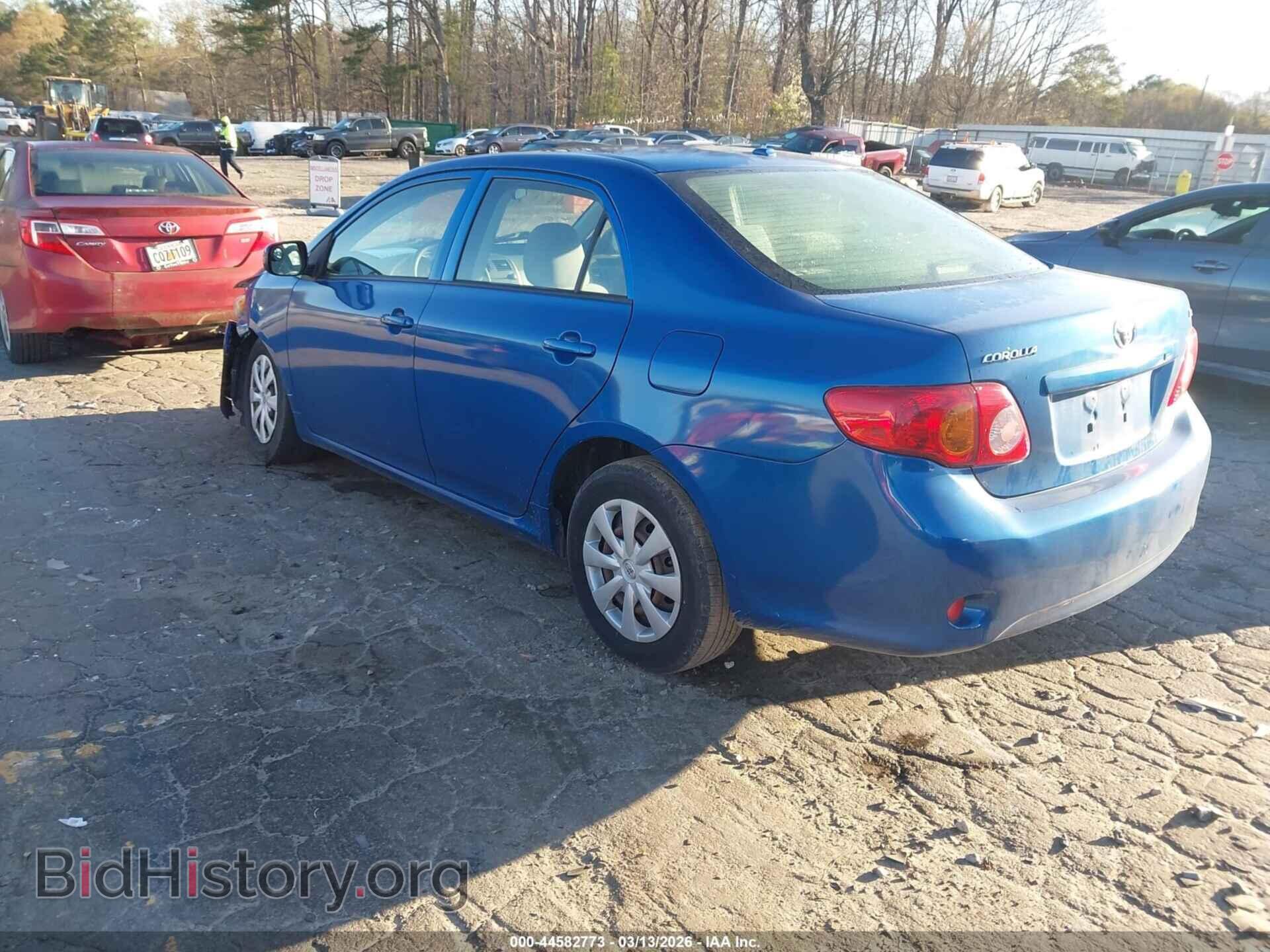 2010 TOYOTA COROLLA - VIN: JTDBU4EEXAJ067029 - Фото 3