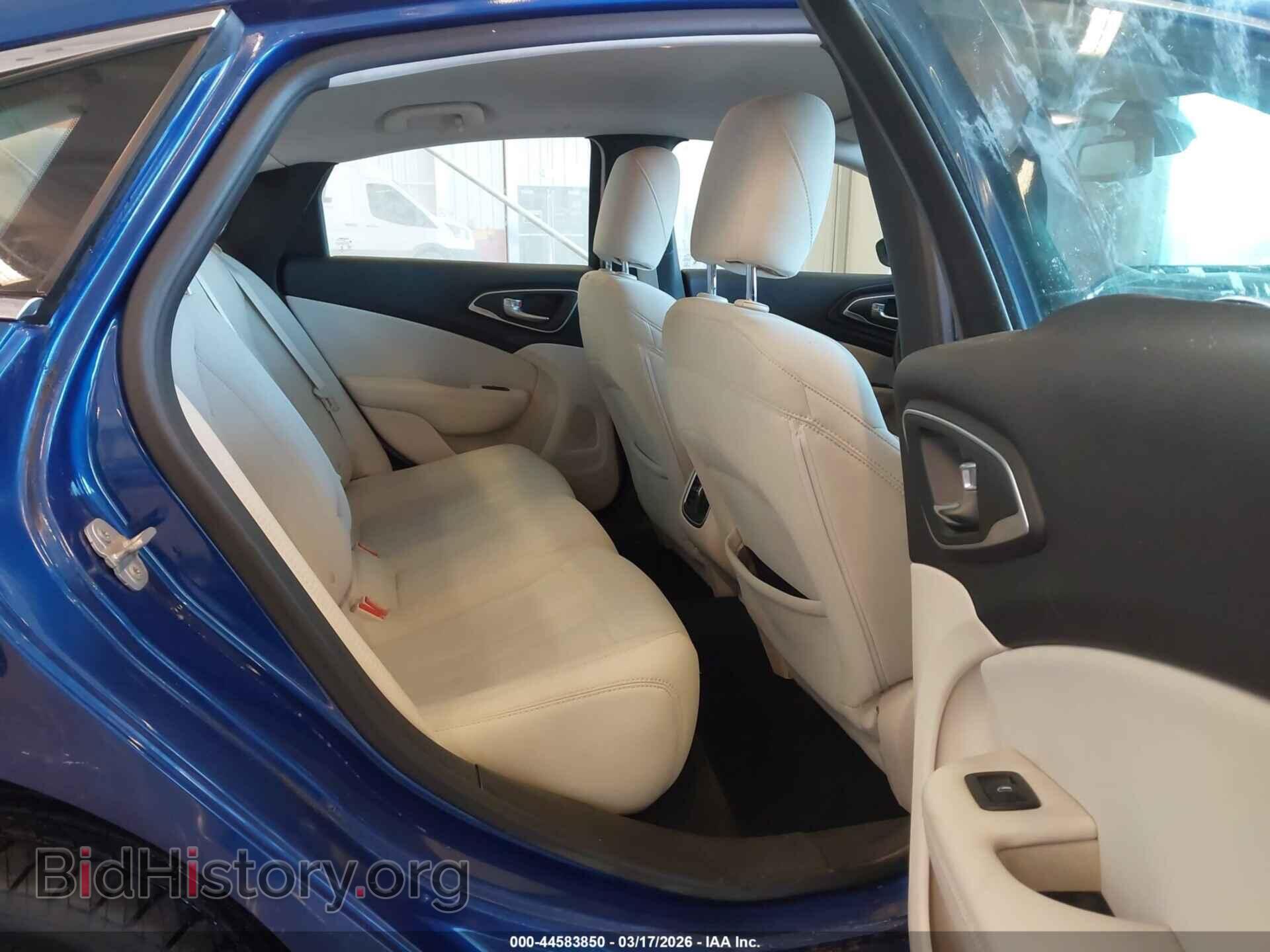 2015 CHRYSLER 200 - VIN: 1C3CCCAB3FN508095 - Фото 8