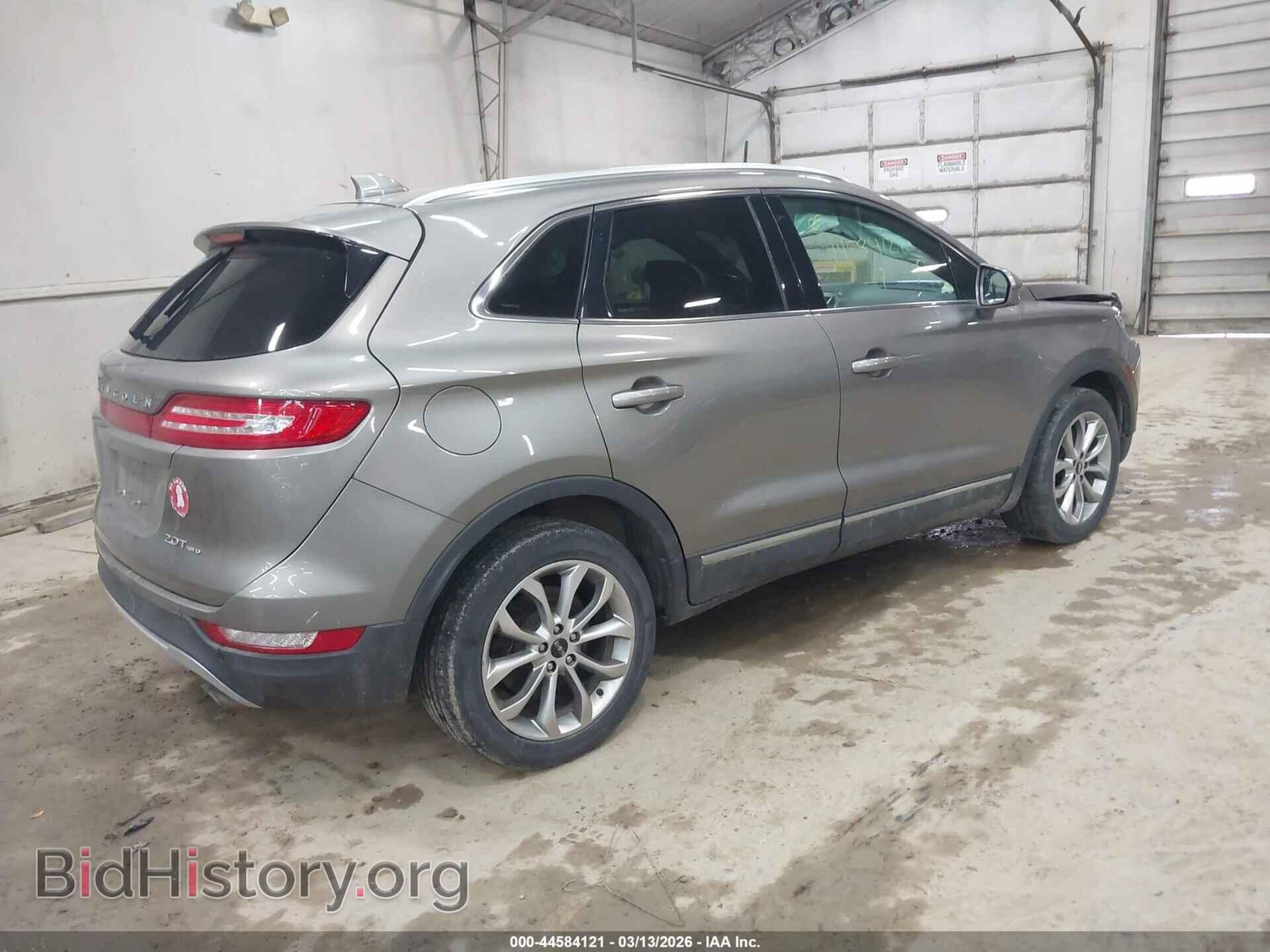 2017 LINCOLN MKC - VIN: 5LMCJ2D93HUL07884 - Photo 4