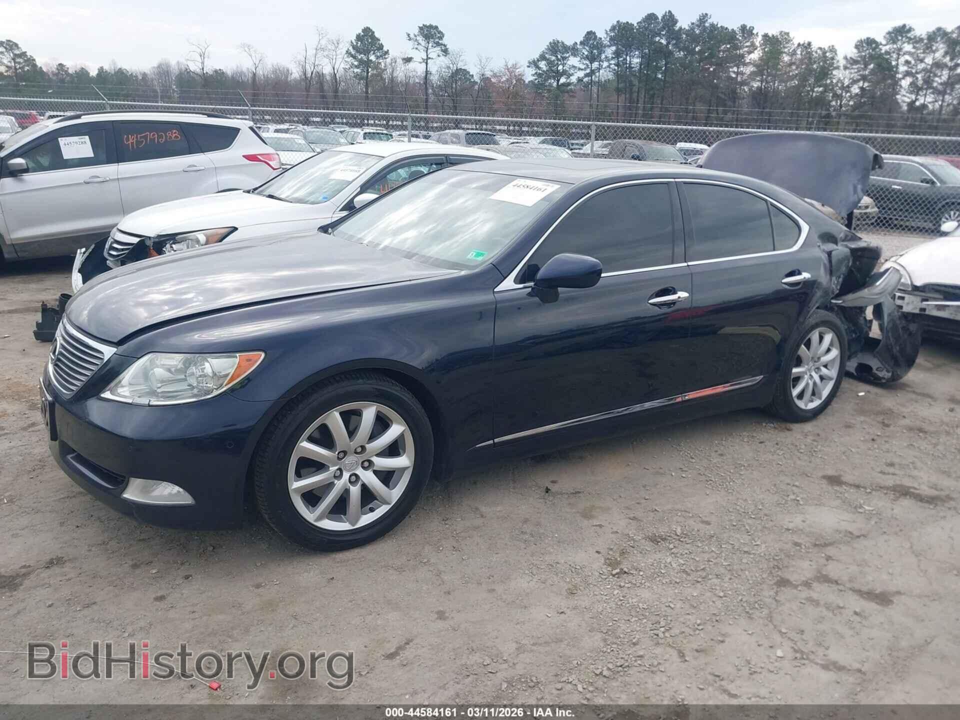 2008 LEXUS LS 460 - VIN: JTHBL46F085073689 - Photo 2