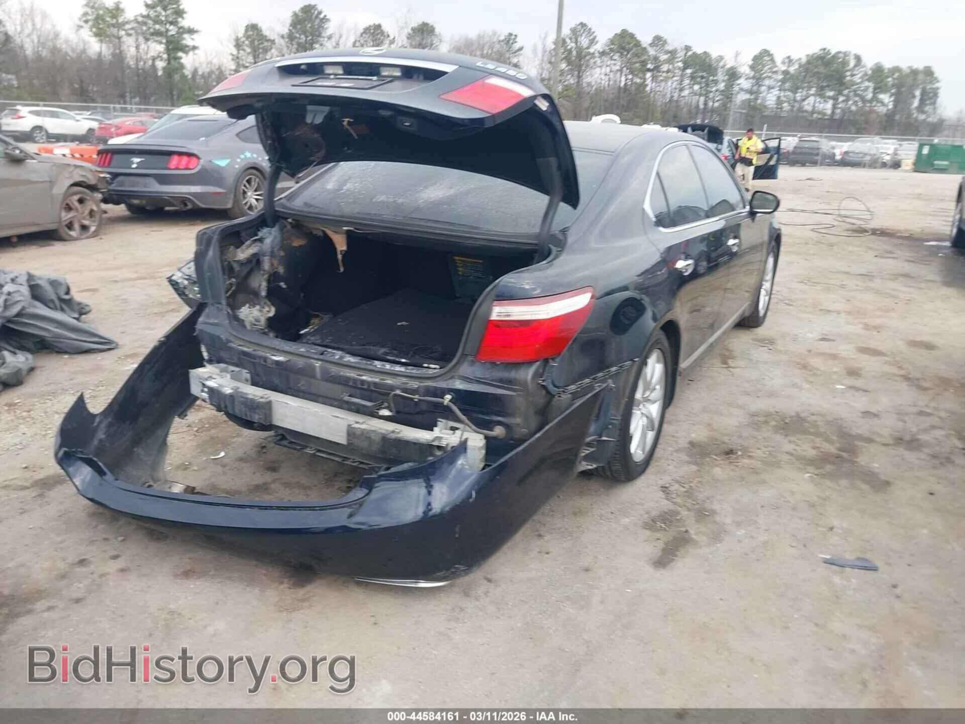 2008 LEXUS LS 460 - VIN: JTHBL46F085073689 - Photo 4