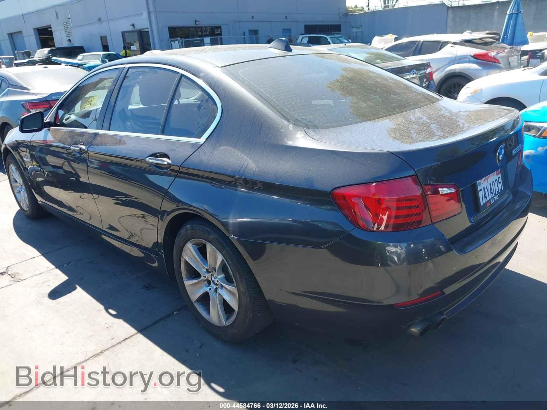 2013 BMW 528I - VIN: WBAXG5C59DD229559 - Фото 3