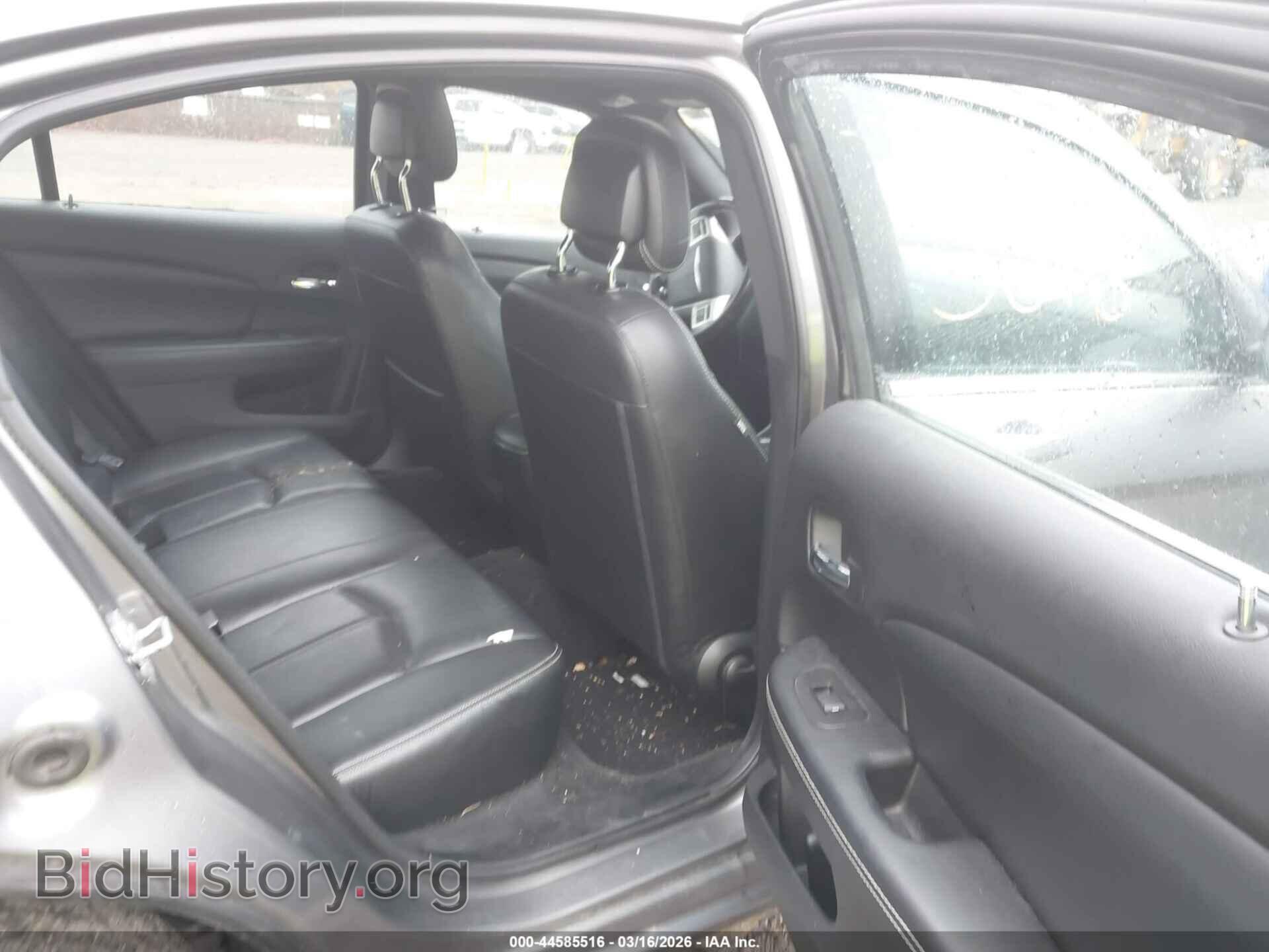 2011 CHRYSLER 200 - VIN: 1C3BC2FBXBN601429 - Photo 8