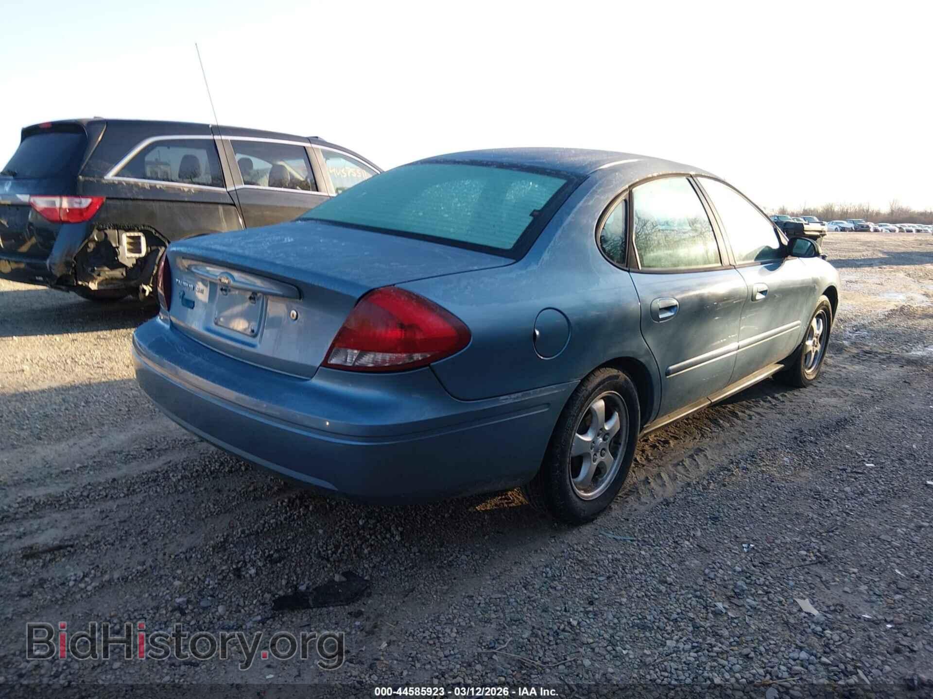 2005 FORD TAURUS - VIN: 1FAFP53285A272402 - Фото 4