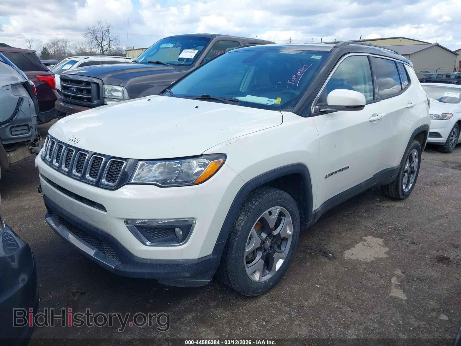 2018 JEEP COMPASS - VIN: 3C4NJDCB8JT355106 - Фото 2