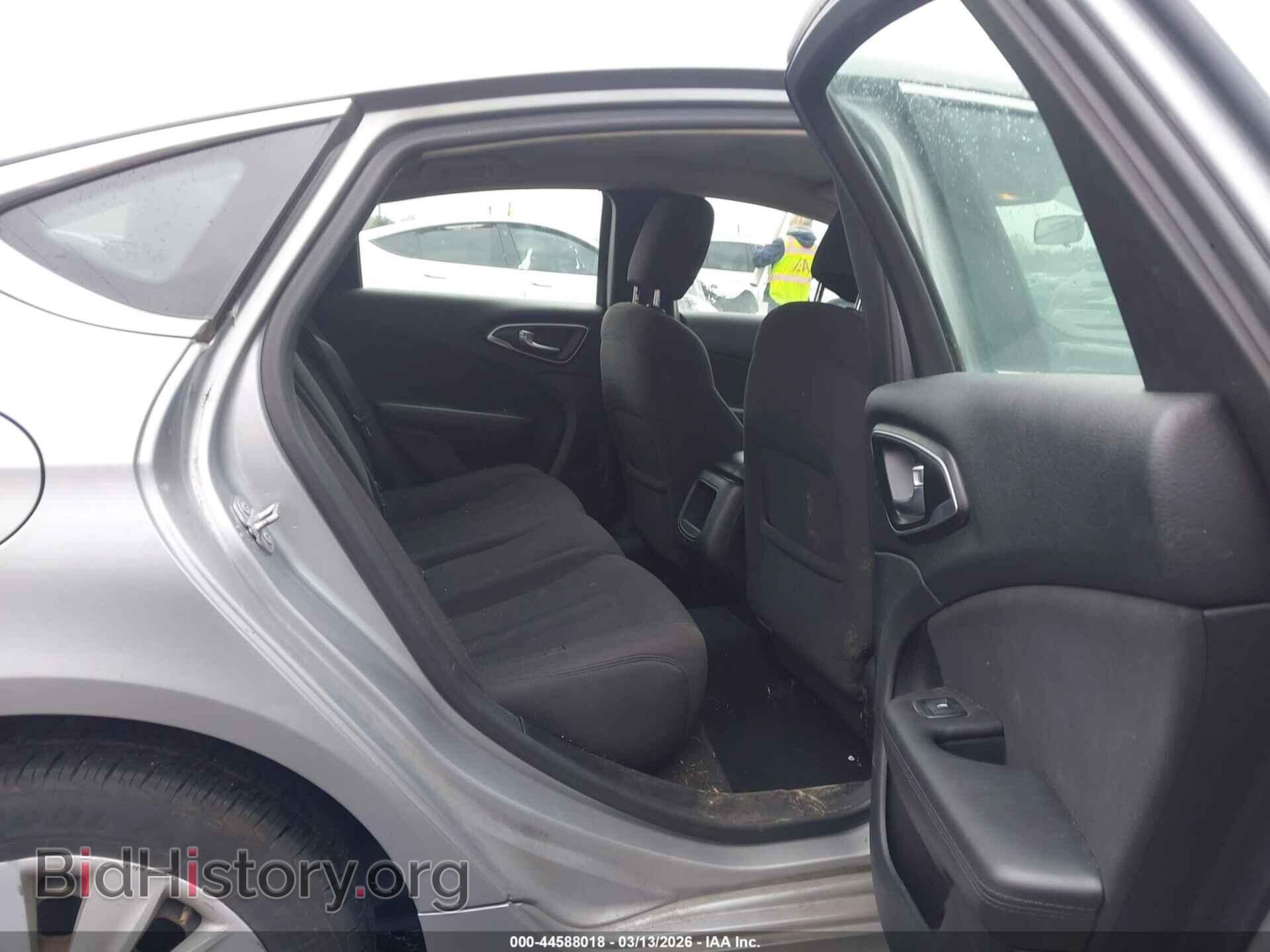 2015 CHRYSLER 200 - VIN: 1C3CCCFB6FN668478 - Фото 8