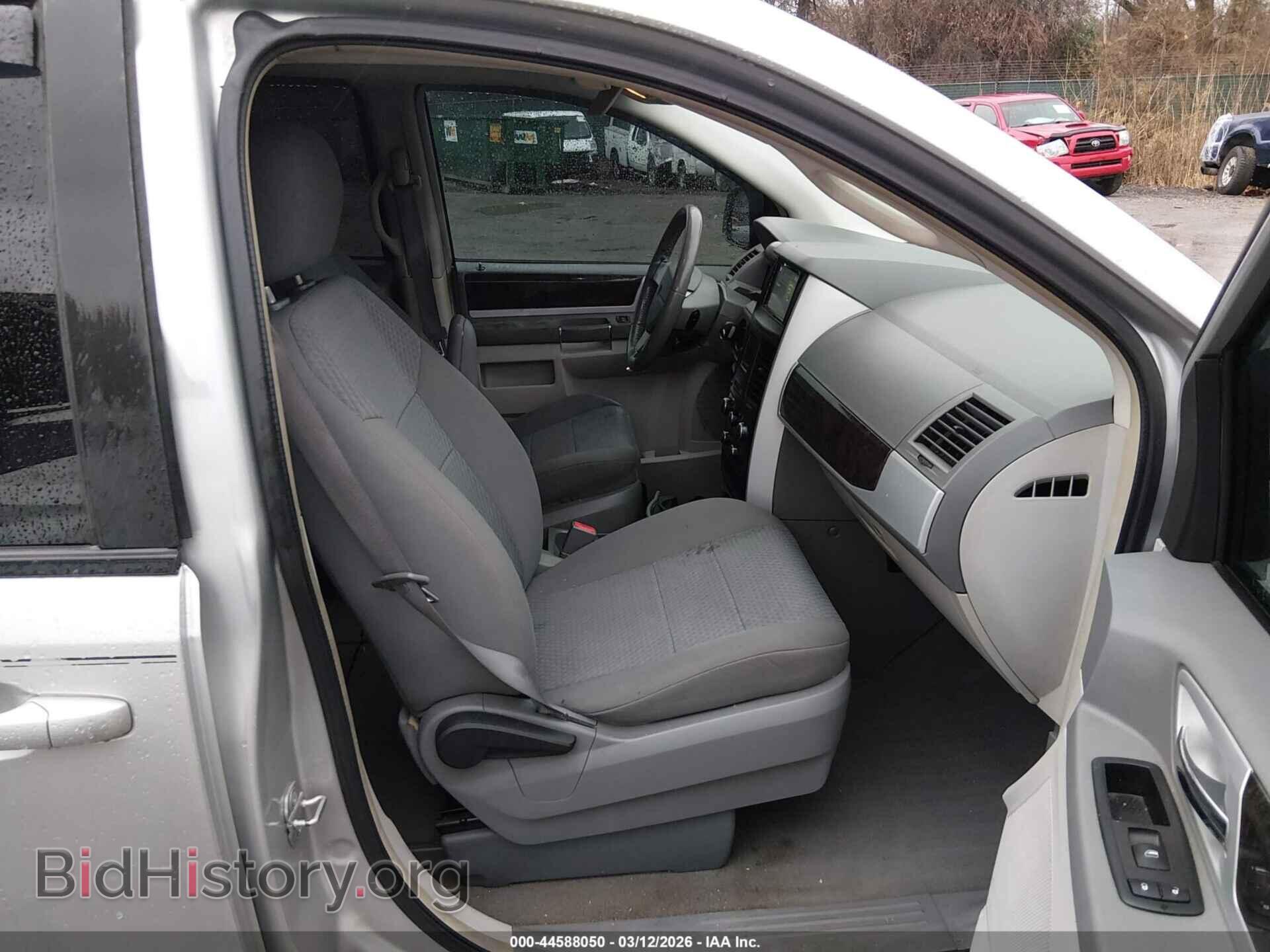 2010 DODGE GRAND CARAVAN - VIN: 2D4RN5D16AR131100 - Фото 5