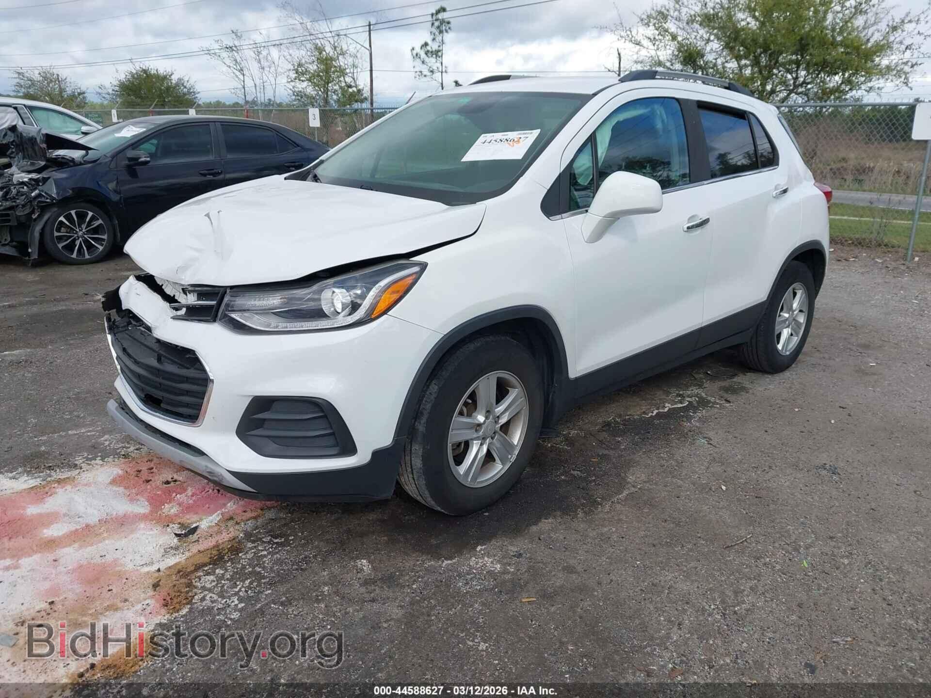 2017 CHEVROLET TRAX - VIN: 3GNCJLSB9HL252524 - Фото 2