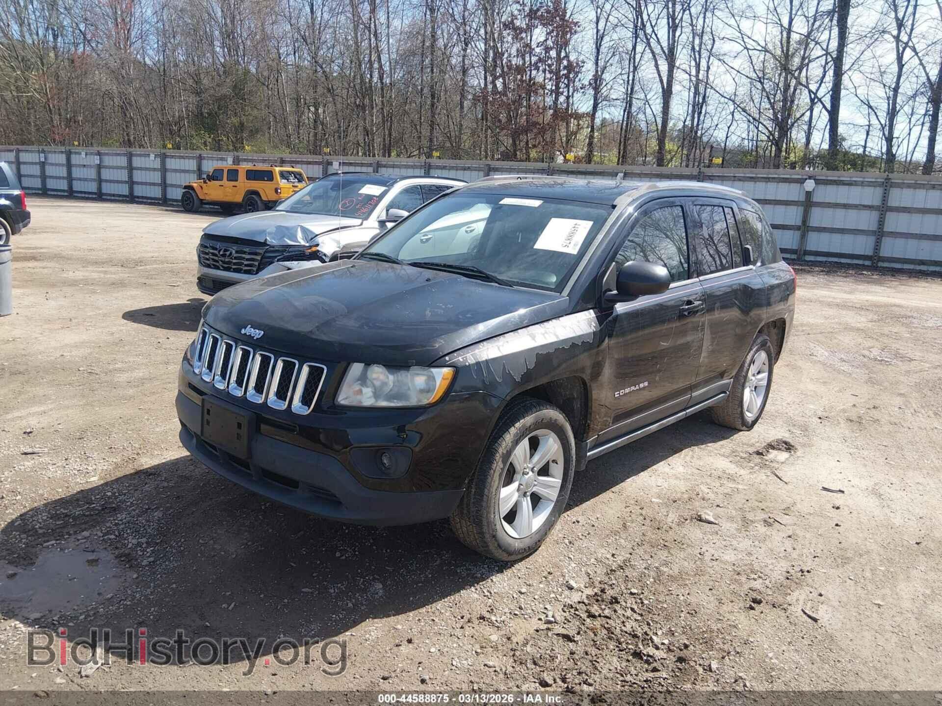 2012 JEEP COMPASS - VIN: 1C4NJDBBXCD600224 - Фото 2