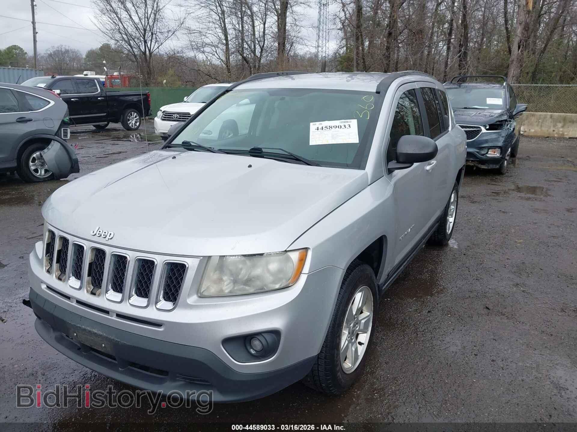 2013 JEEP COMPASS - VIN: 1C4NJCEA5DD187434 - Photo 2