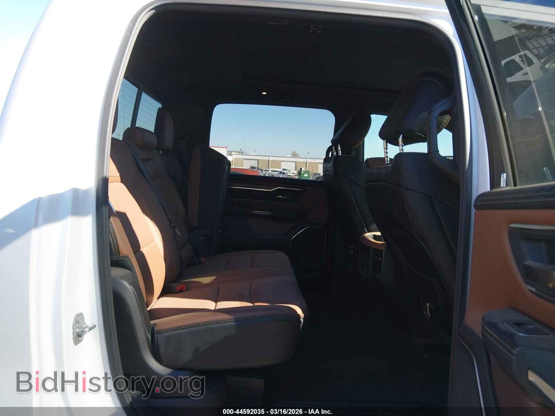 2021 RAM 1500 - VIN: 1C6SRFKT0MN526881 - Фото 8