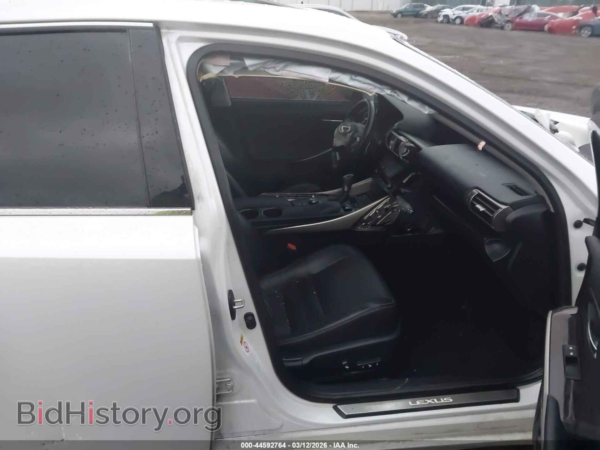 2016 LEXUS IS 300 - VIN: JTHCM1D28G5004599 - Photo 5