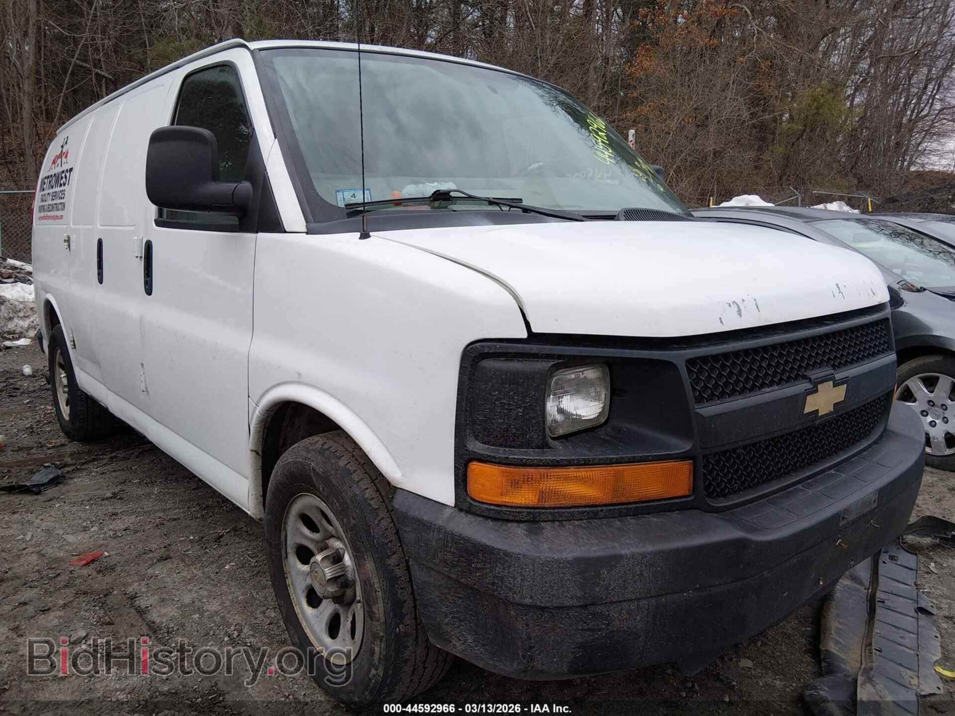 Photo 1GCSGAFX5C1102181 - CHEVROLET EXPRESS 1500 2012