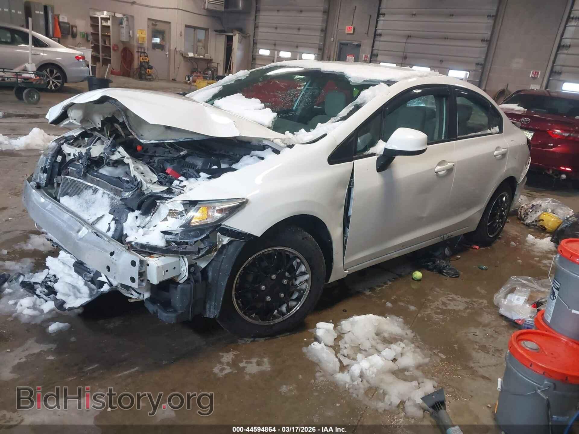 2013 HONDA CIVIC - VIN: 2HGFB2F52DH574895 - Фото 2