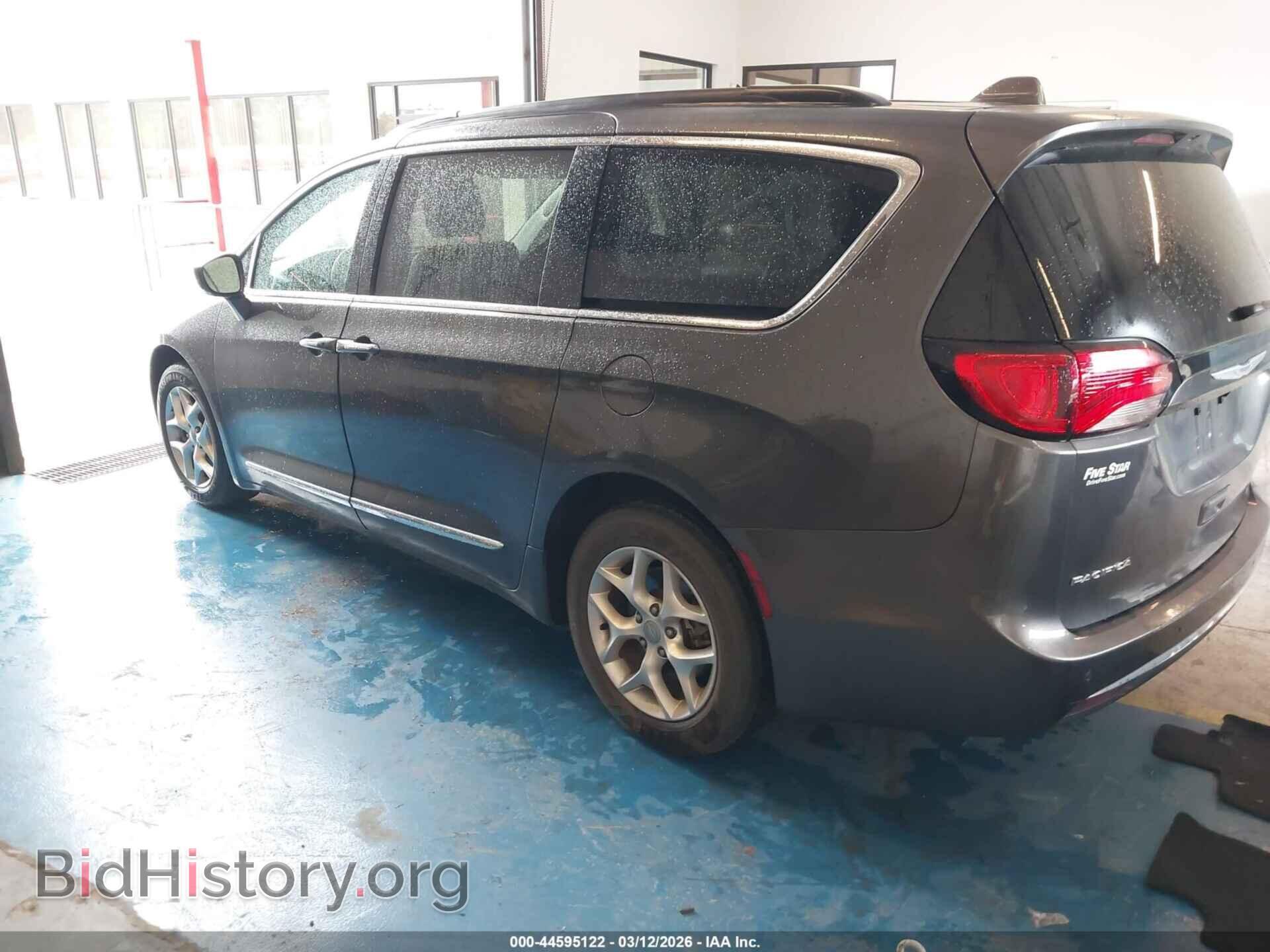 2017 CHRYSLER PACIFICA - VIN: 2C4RC1BG3HR763503 - Фото 3