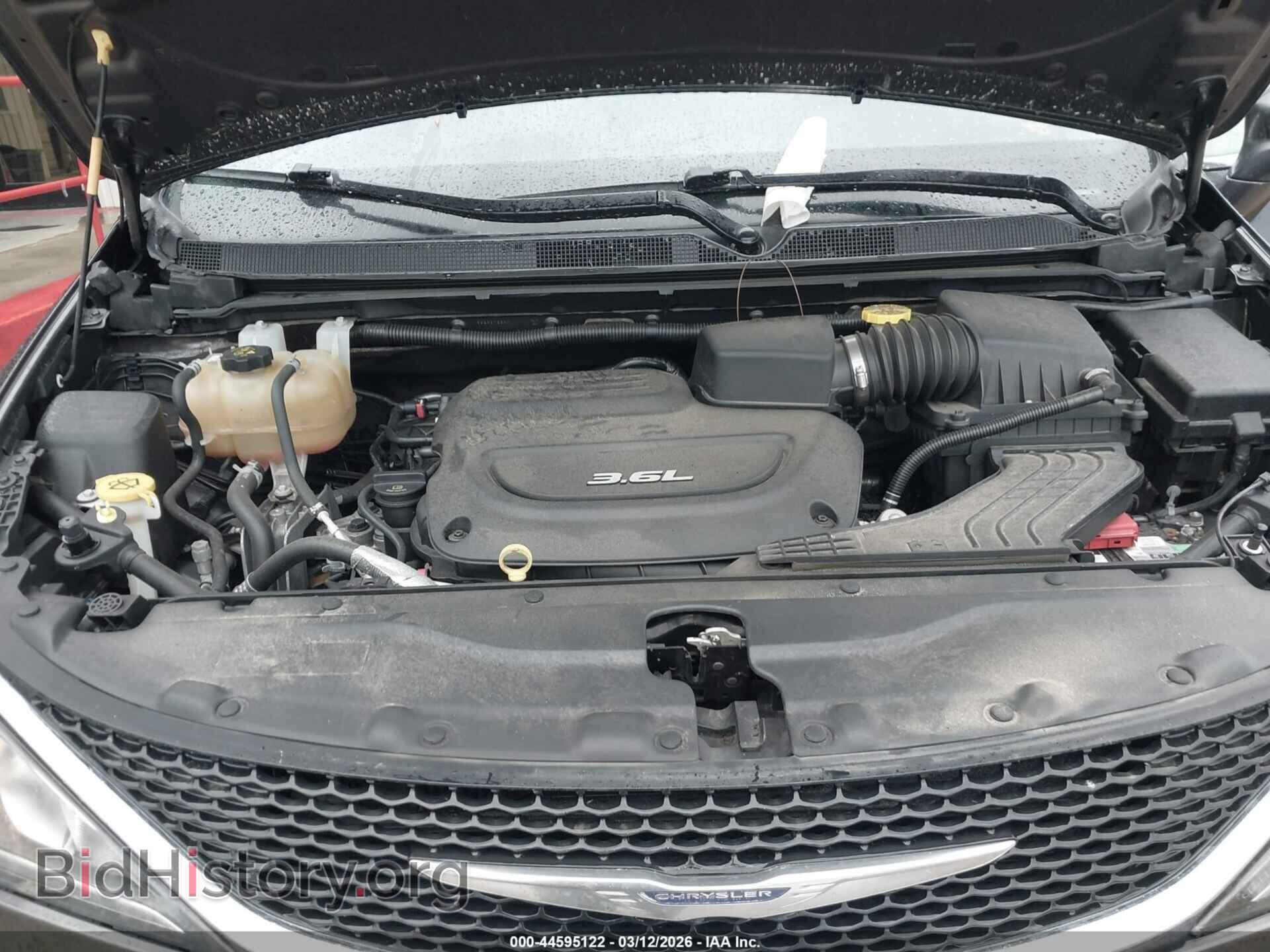 2017 CHRYSLER PACIFICA - VIN: 2C4RC1BG3HR763503 - Фото 10